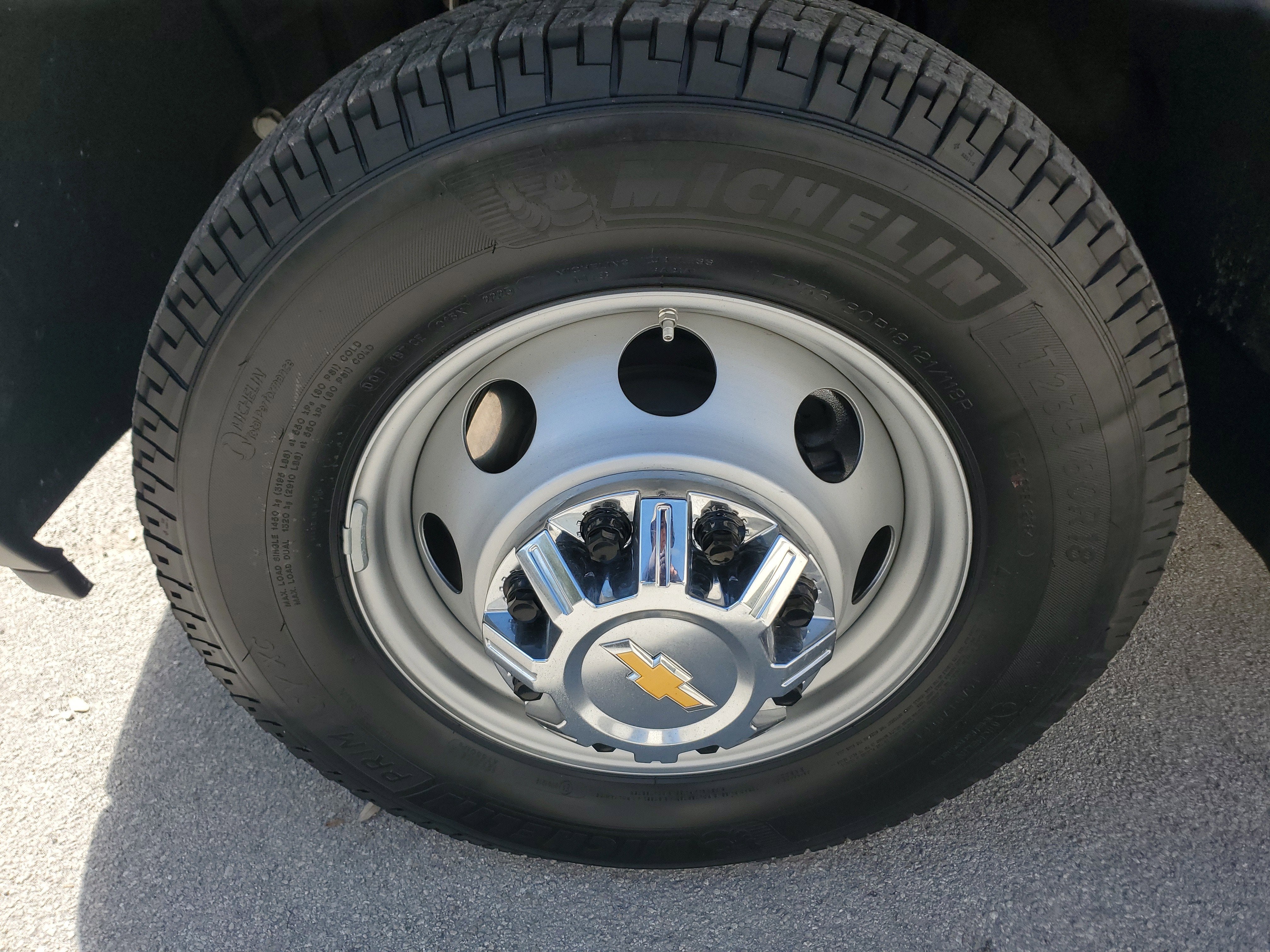 2025 Chevrolet Silverado 3500HD CC Work Truck 4WD Diesel