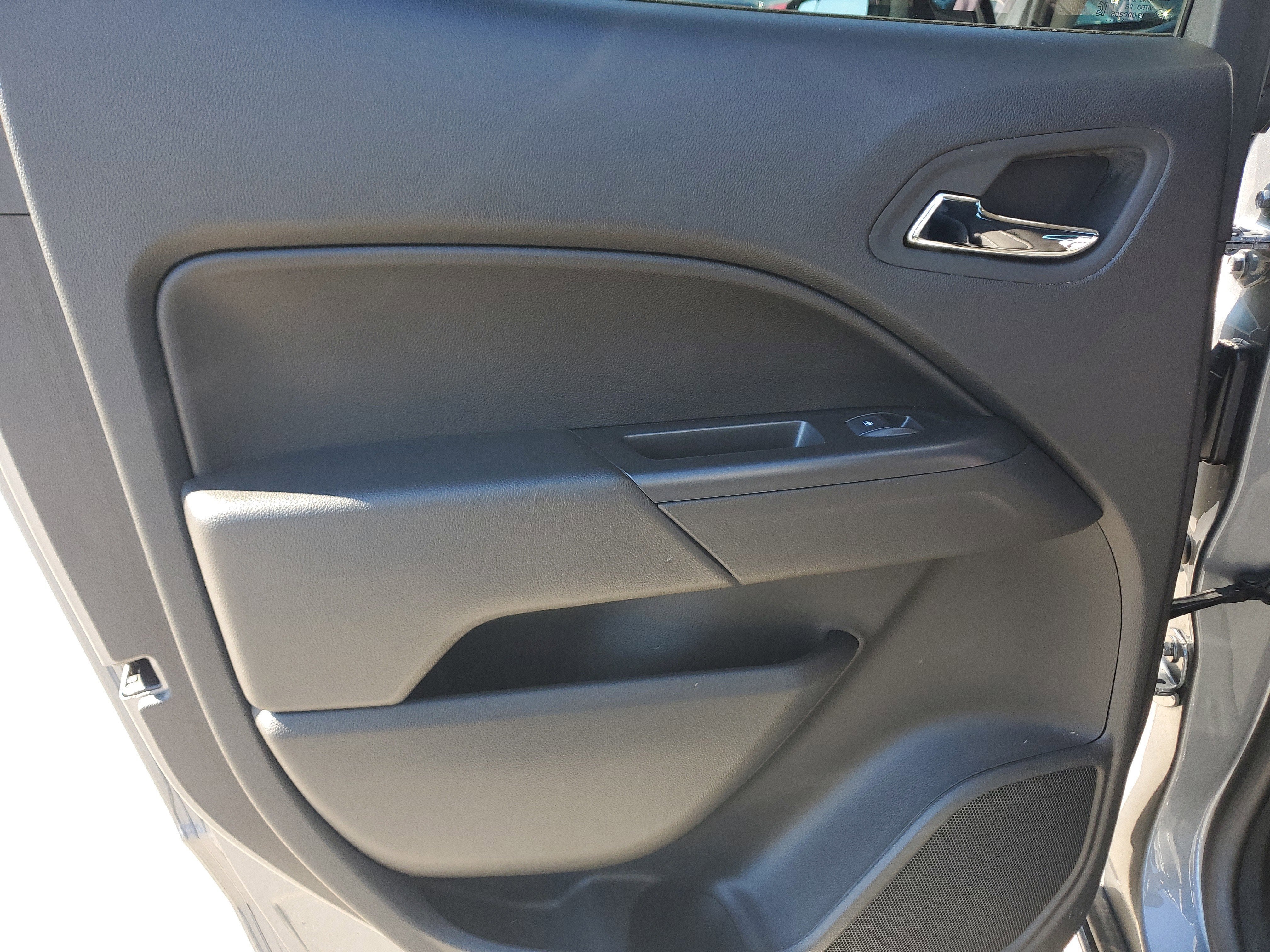 2022 Chevrolet Colorado 2WD LT