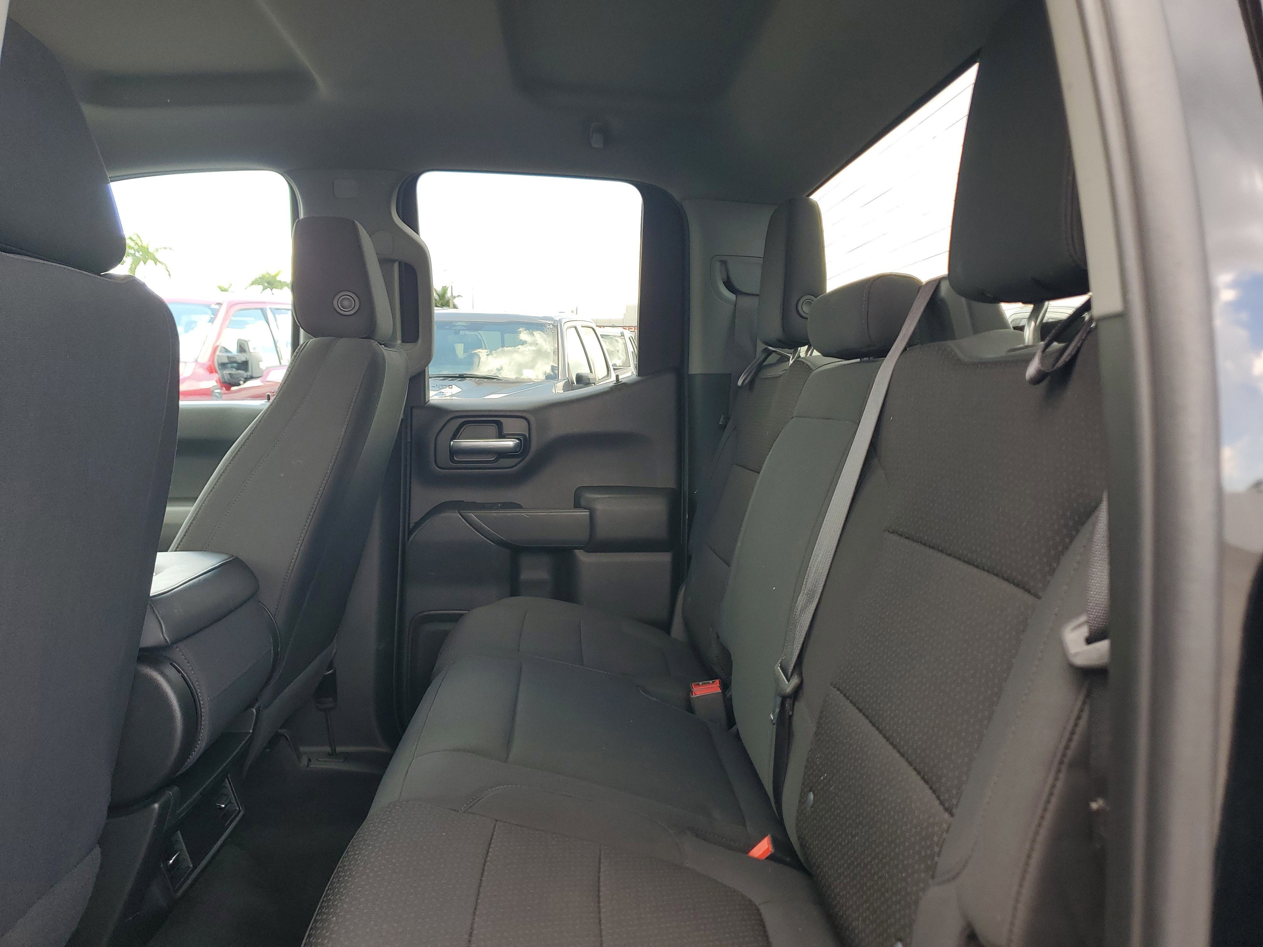 2020 Chevrolet Silverado 1500 Custom