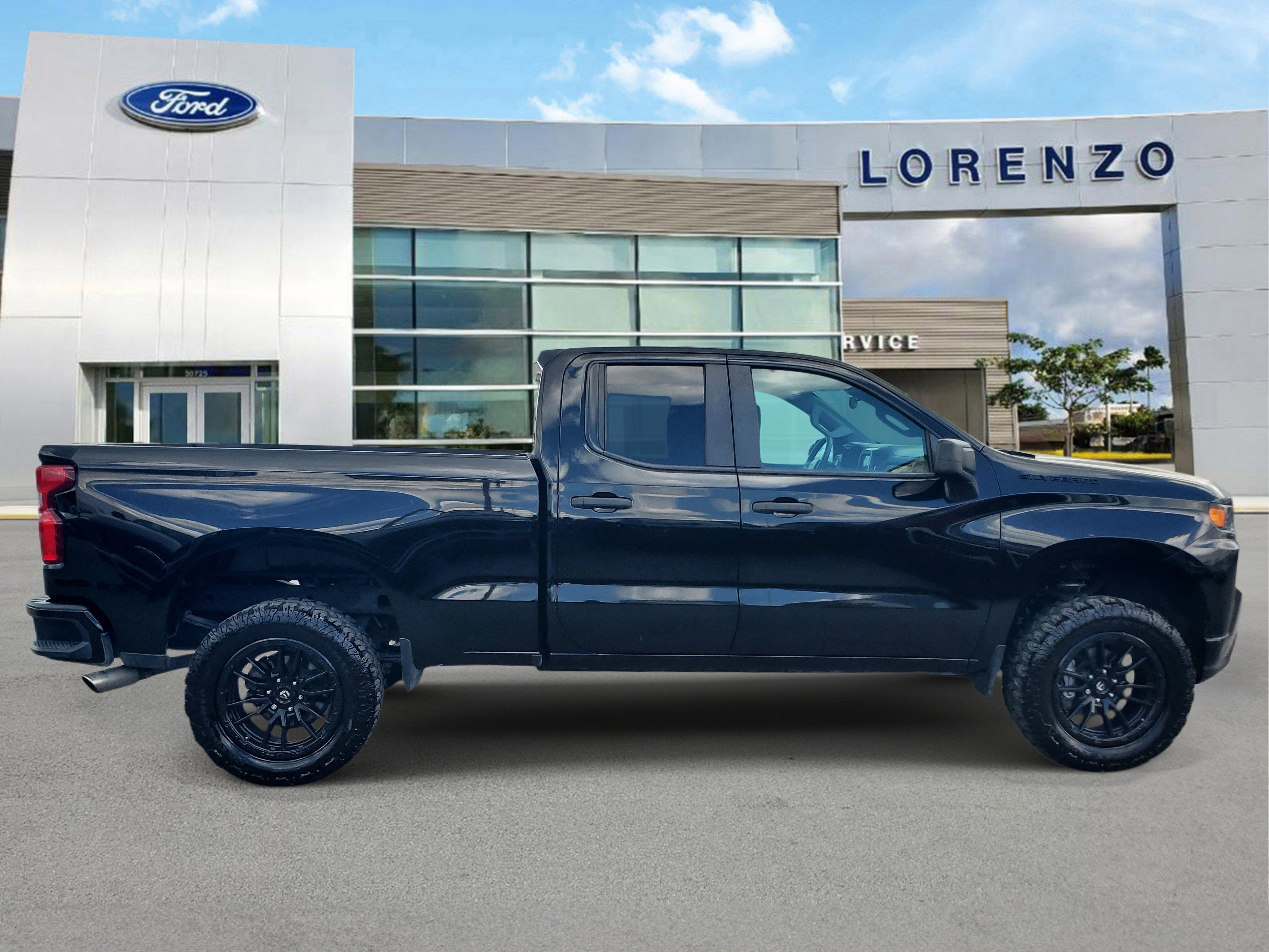 2020 Chevrolet Silverado 1500 Custom