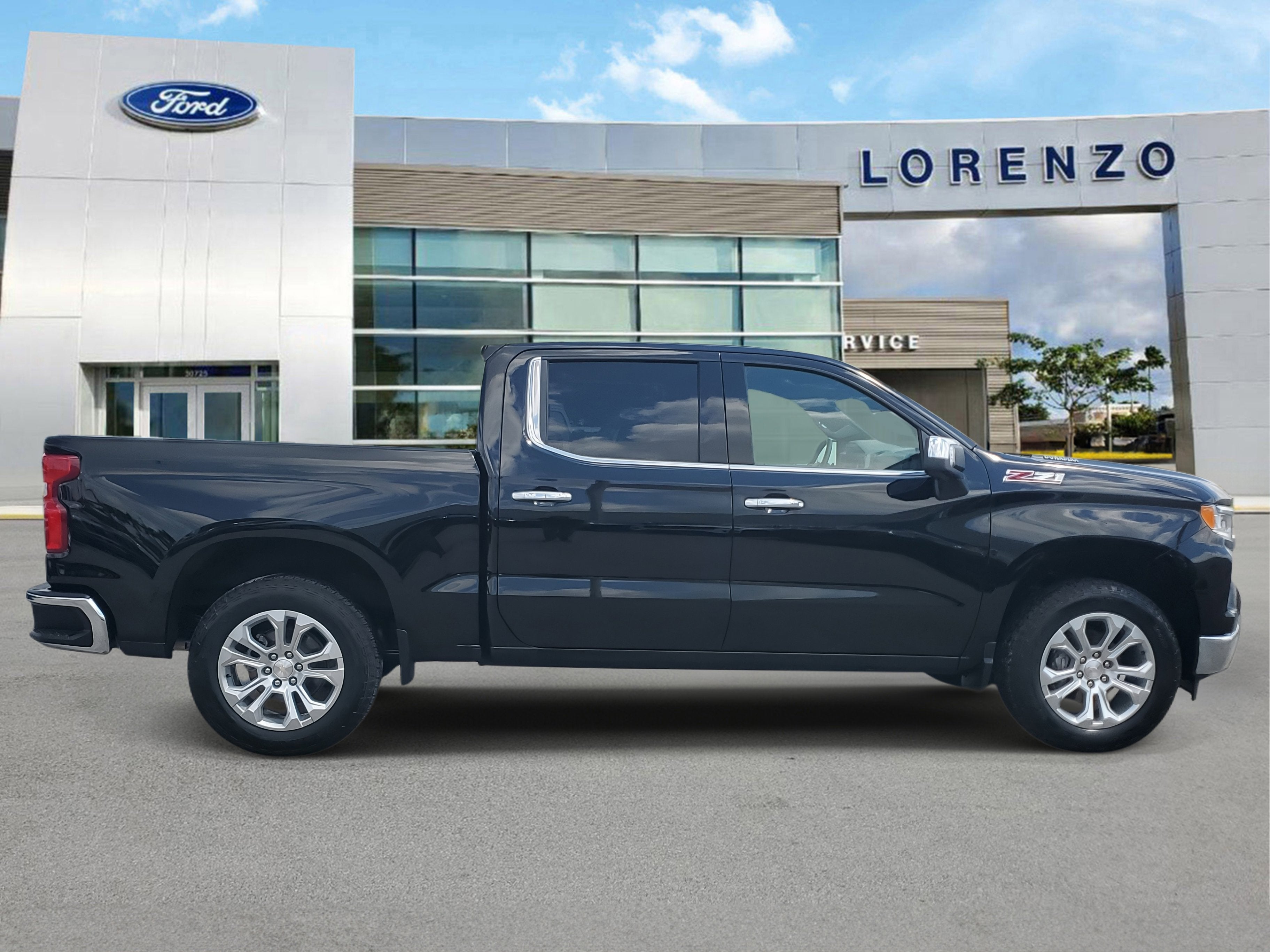 2024 Chevrolet Silverado 1500 LTZ