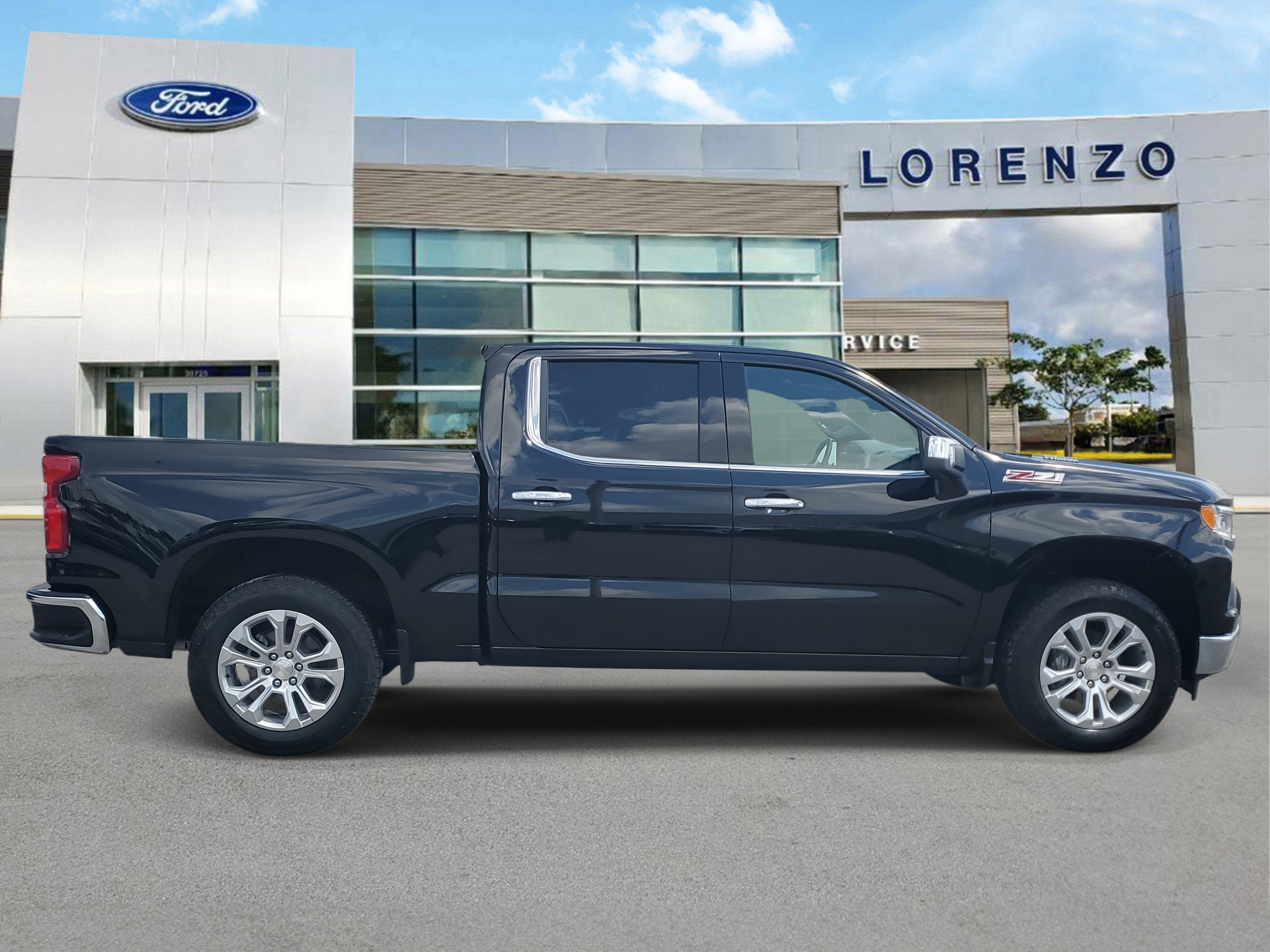 2024 Chevrolet Silverado 1500 LTZ
