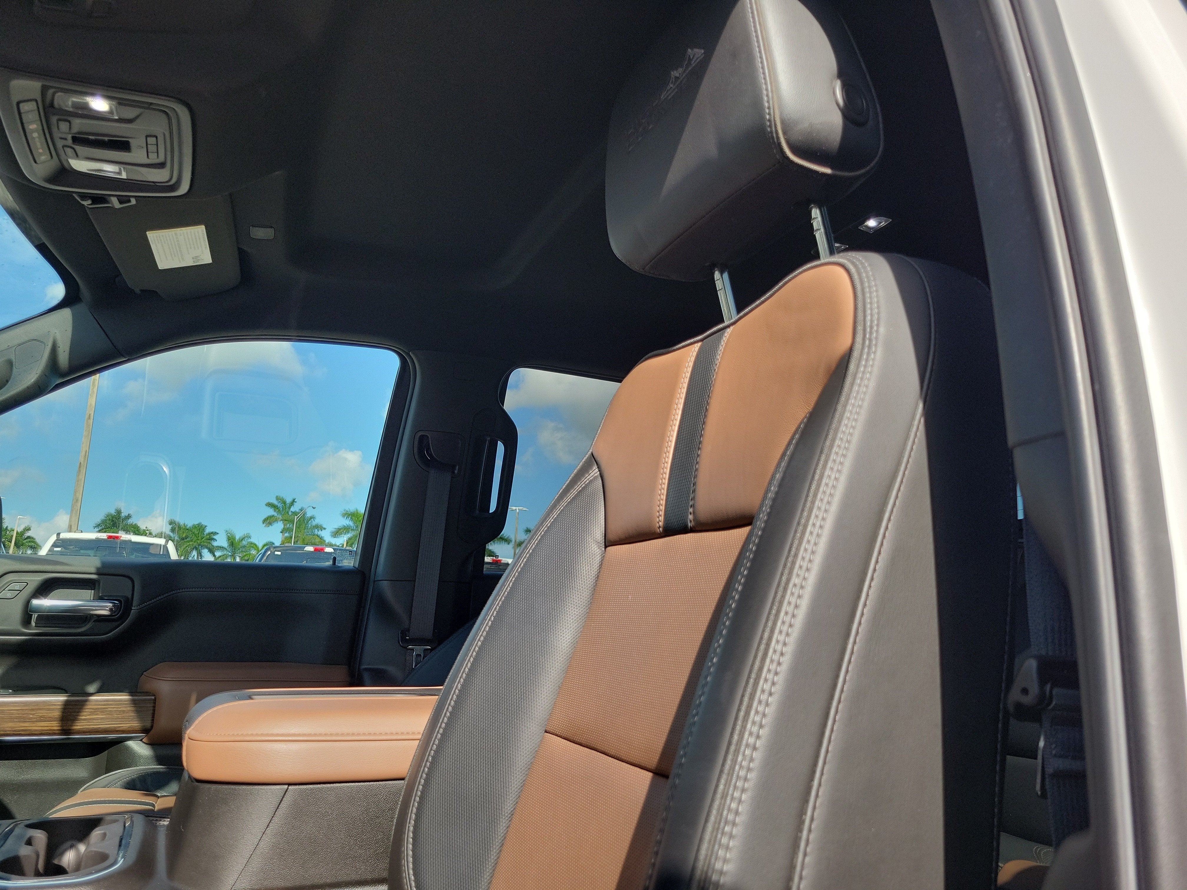 2022 Chevrolet Silverado 1500 LTD High Country