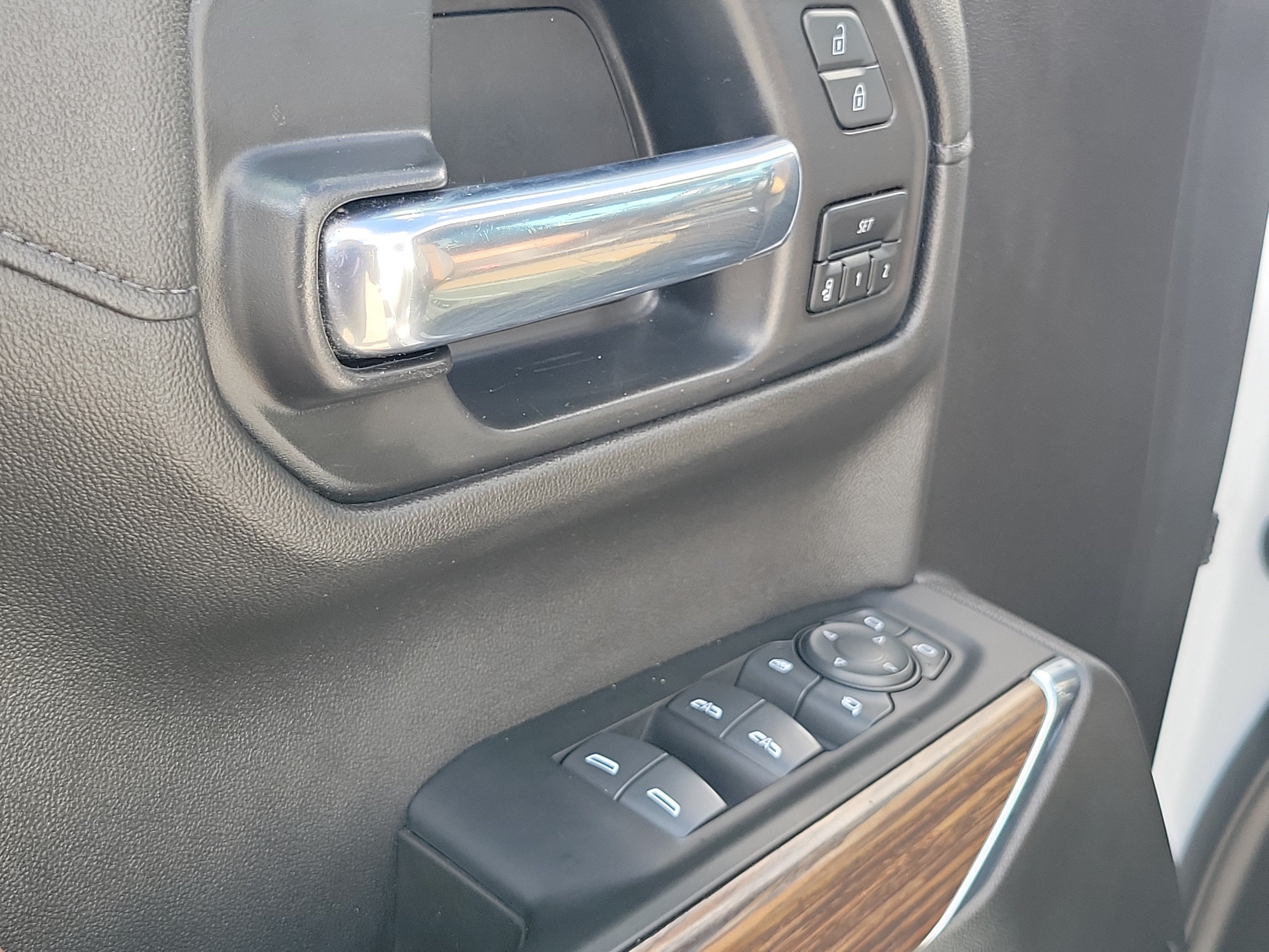 2022 Chevrolet Silverado 1500 LTD High Country
