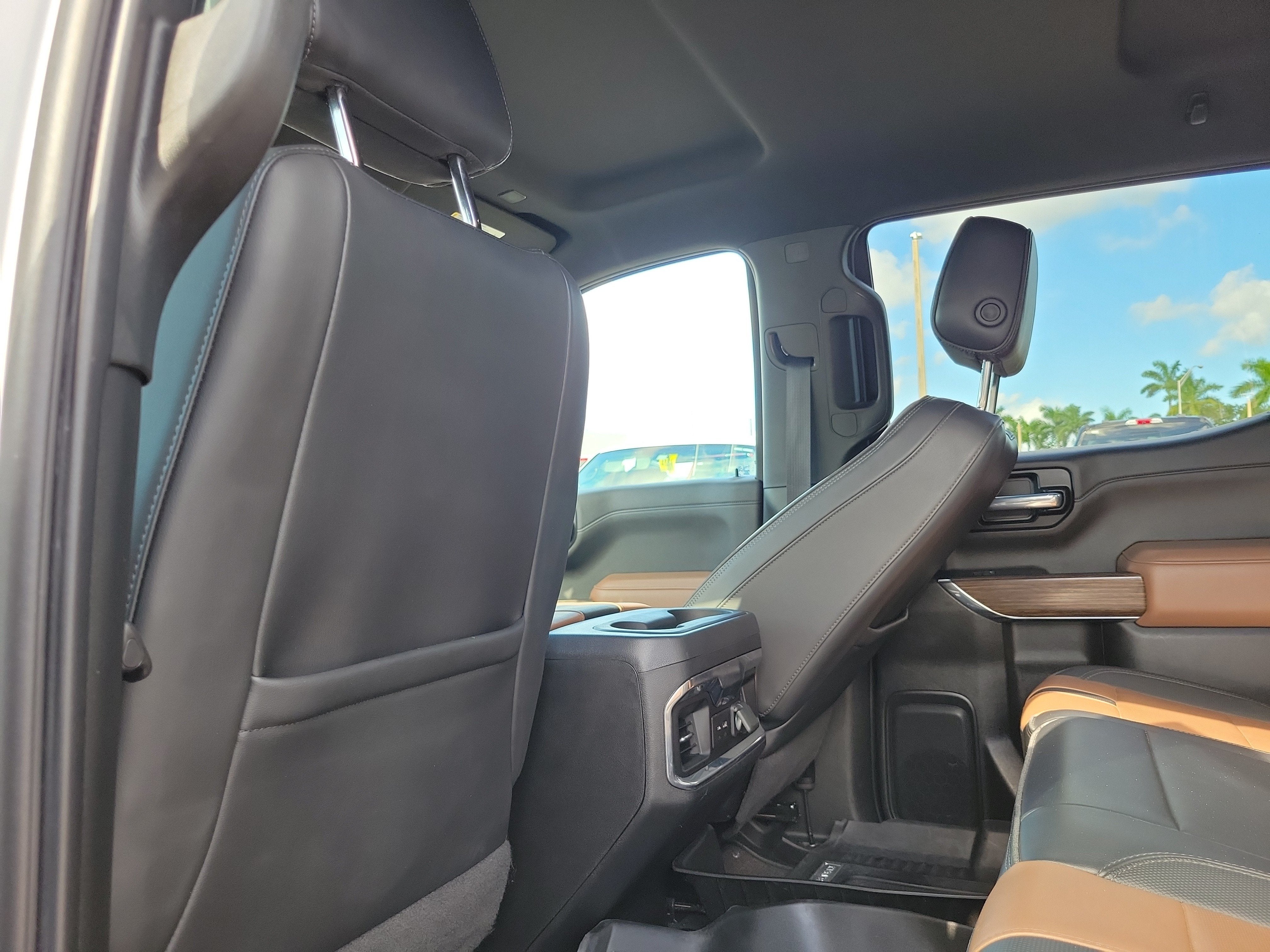 2022 Chevrolet Silverado 1500 LTD High Country