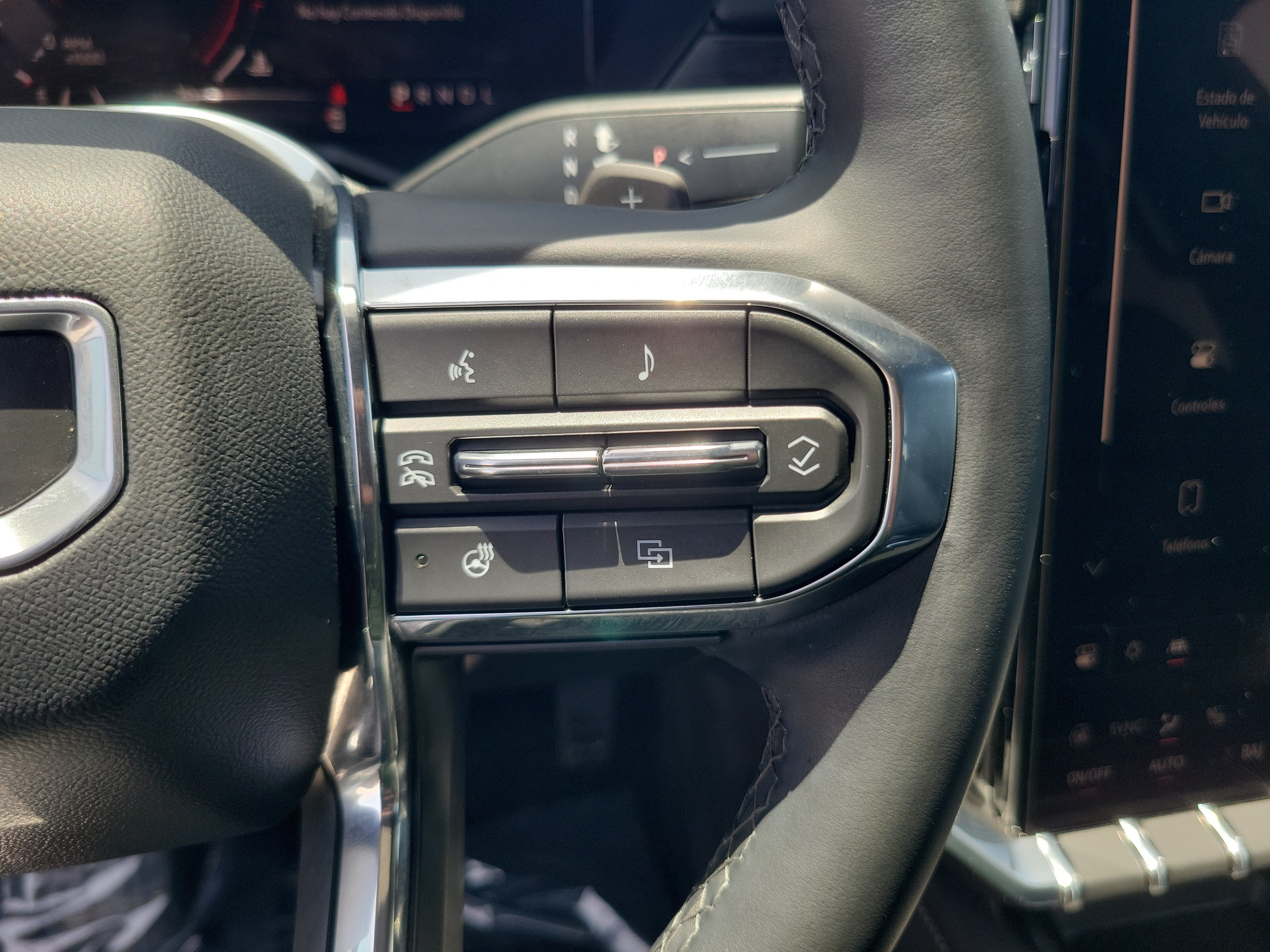 2024 GMC Acadia FWD Elevation