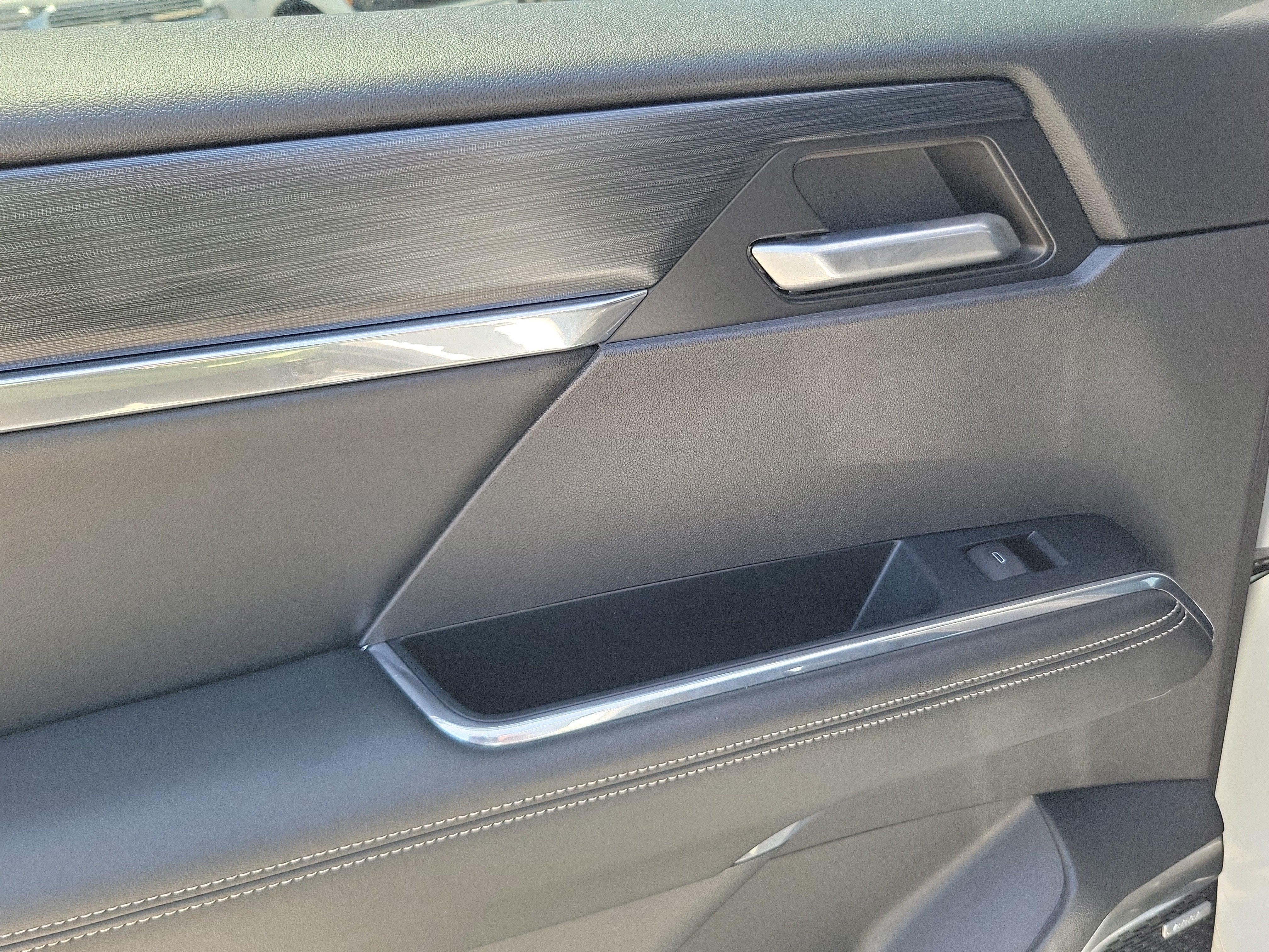 2024 GMC Acadia FWD Elevation