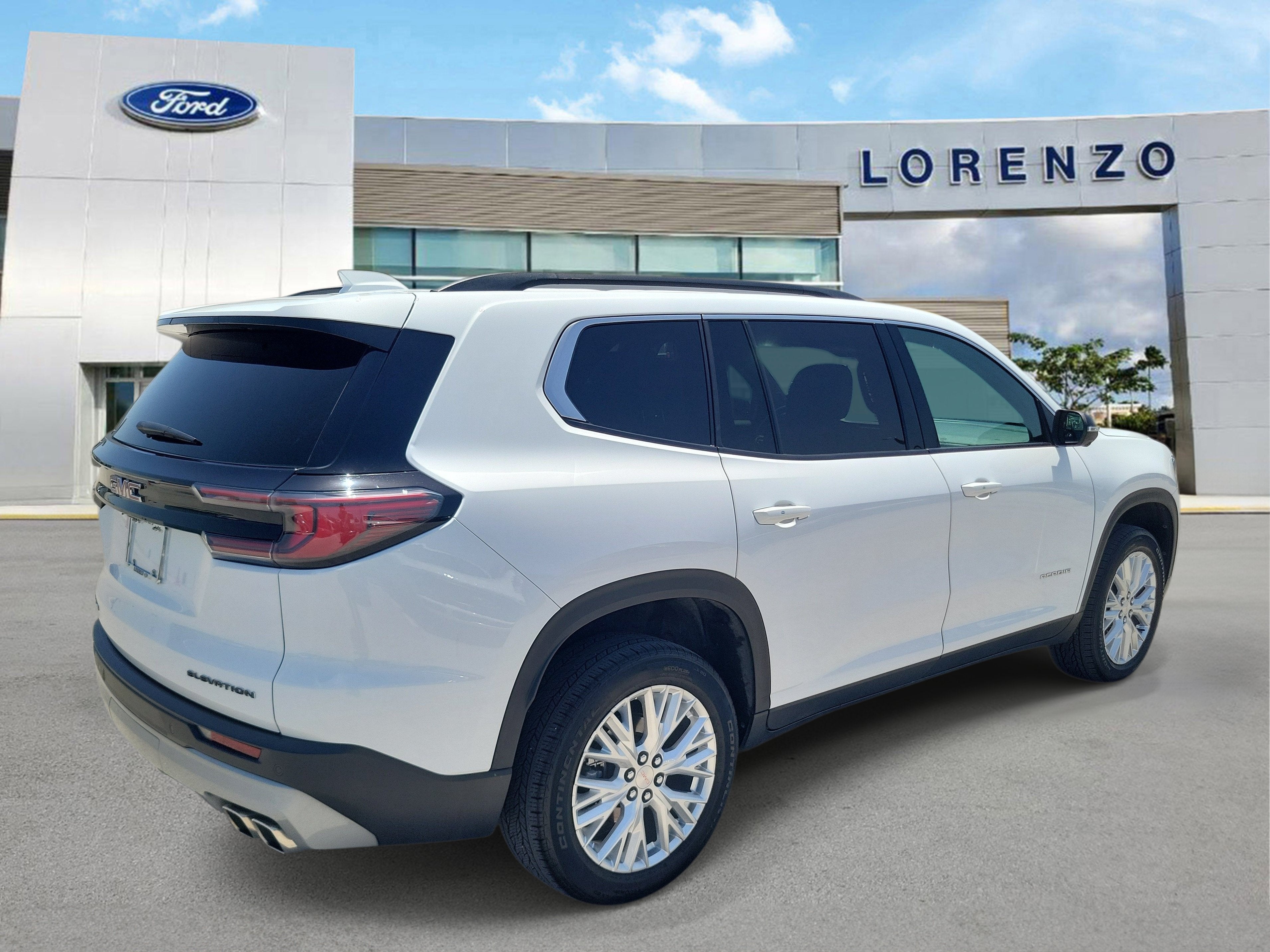 2024 GMC Acadia FWD Elevation