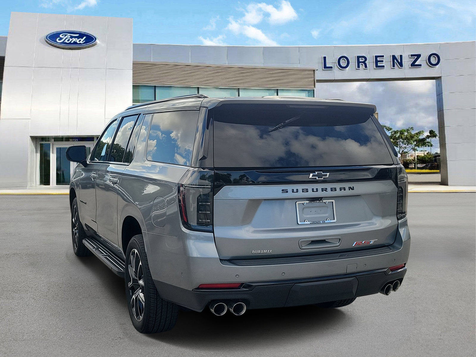 2025 Chevrolet Suburban RST Diesel