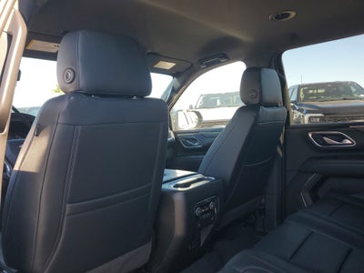 2023 Chevrolet Suburban LS