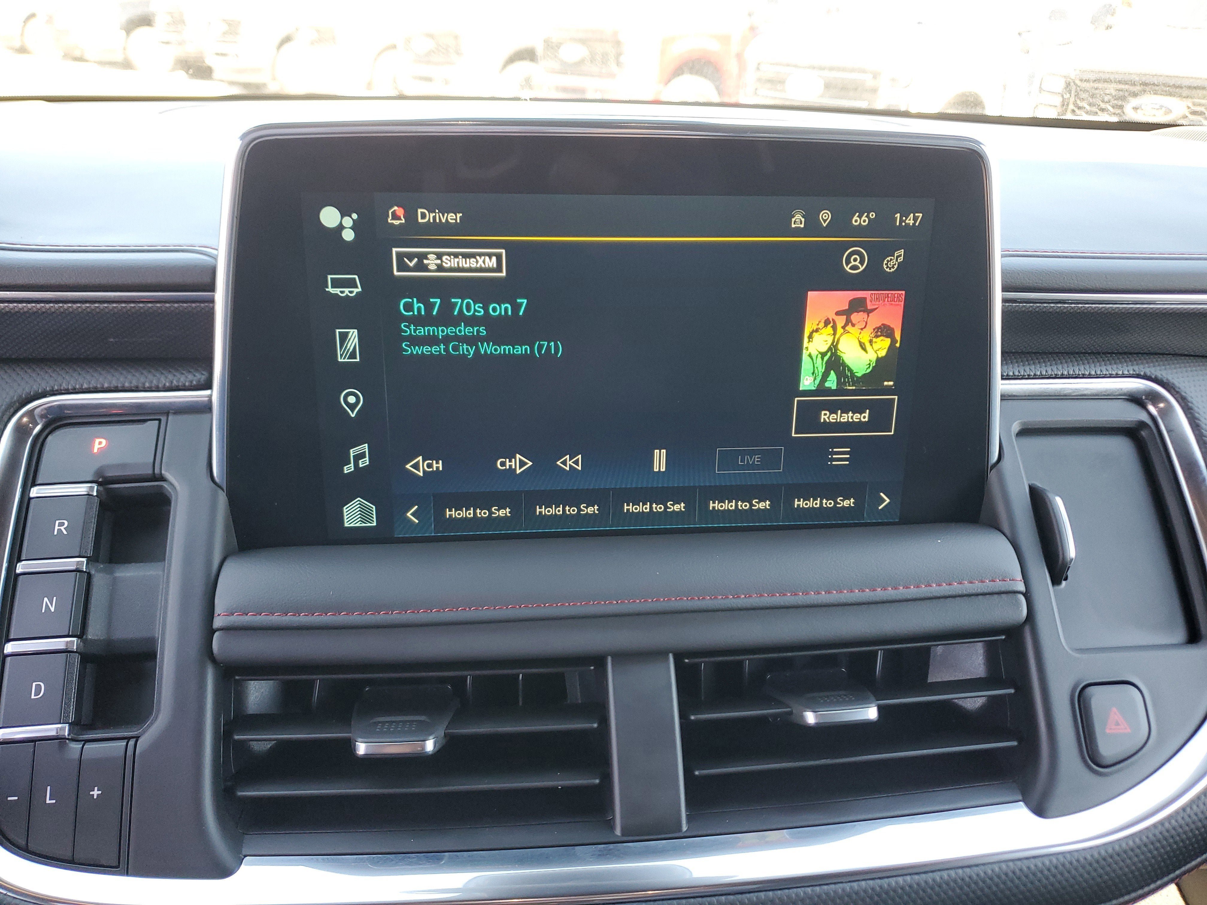 2024 Chevrolet Suburban RST