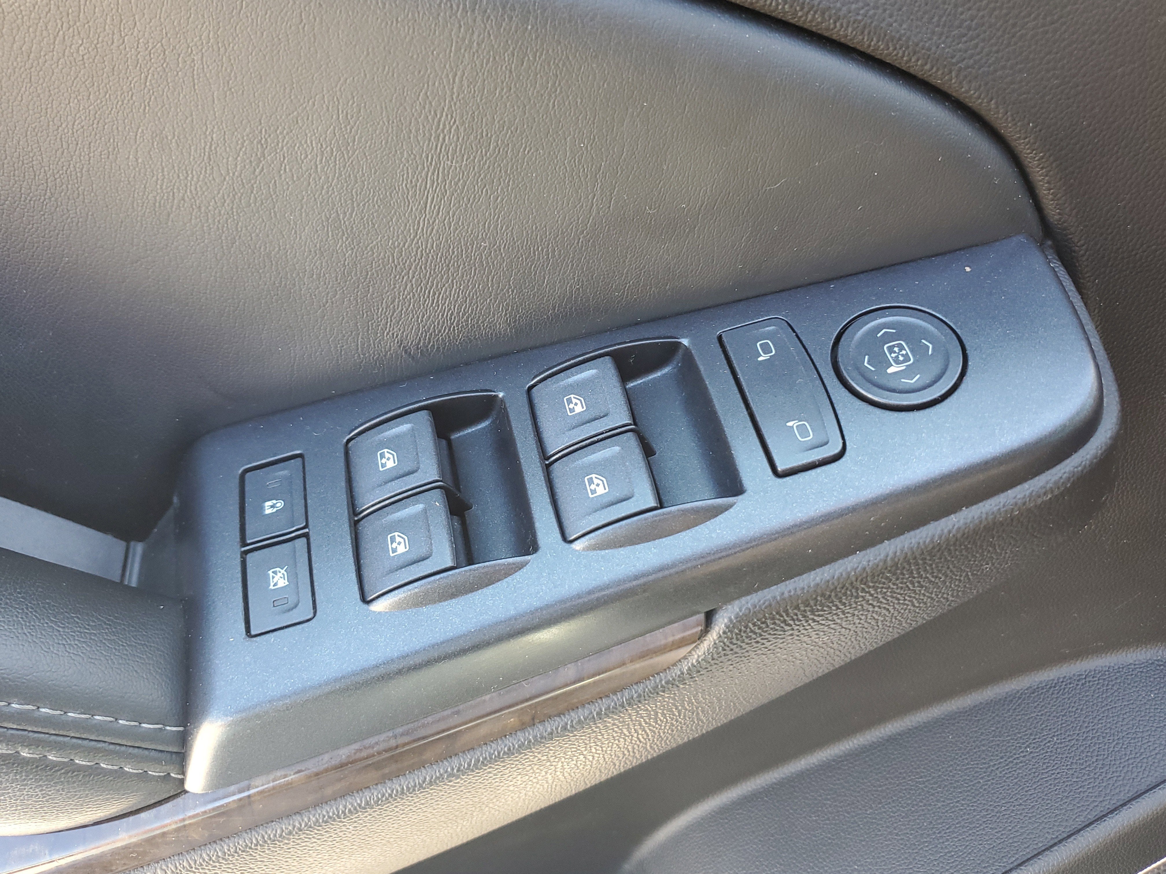 2015 Chevrolet Tahoe LS 4WD