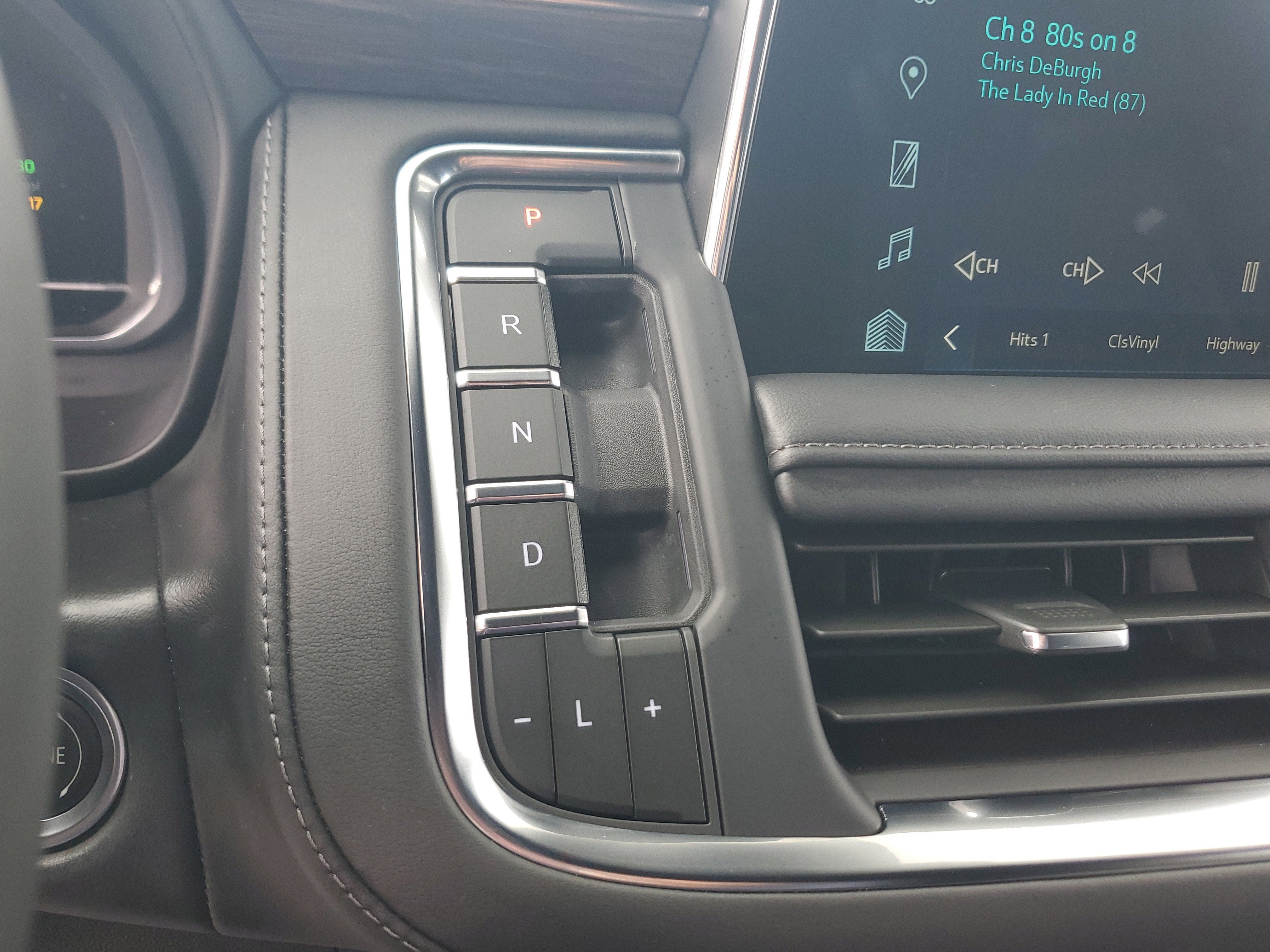2023 Chevrolet Suburban Z71 4WD