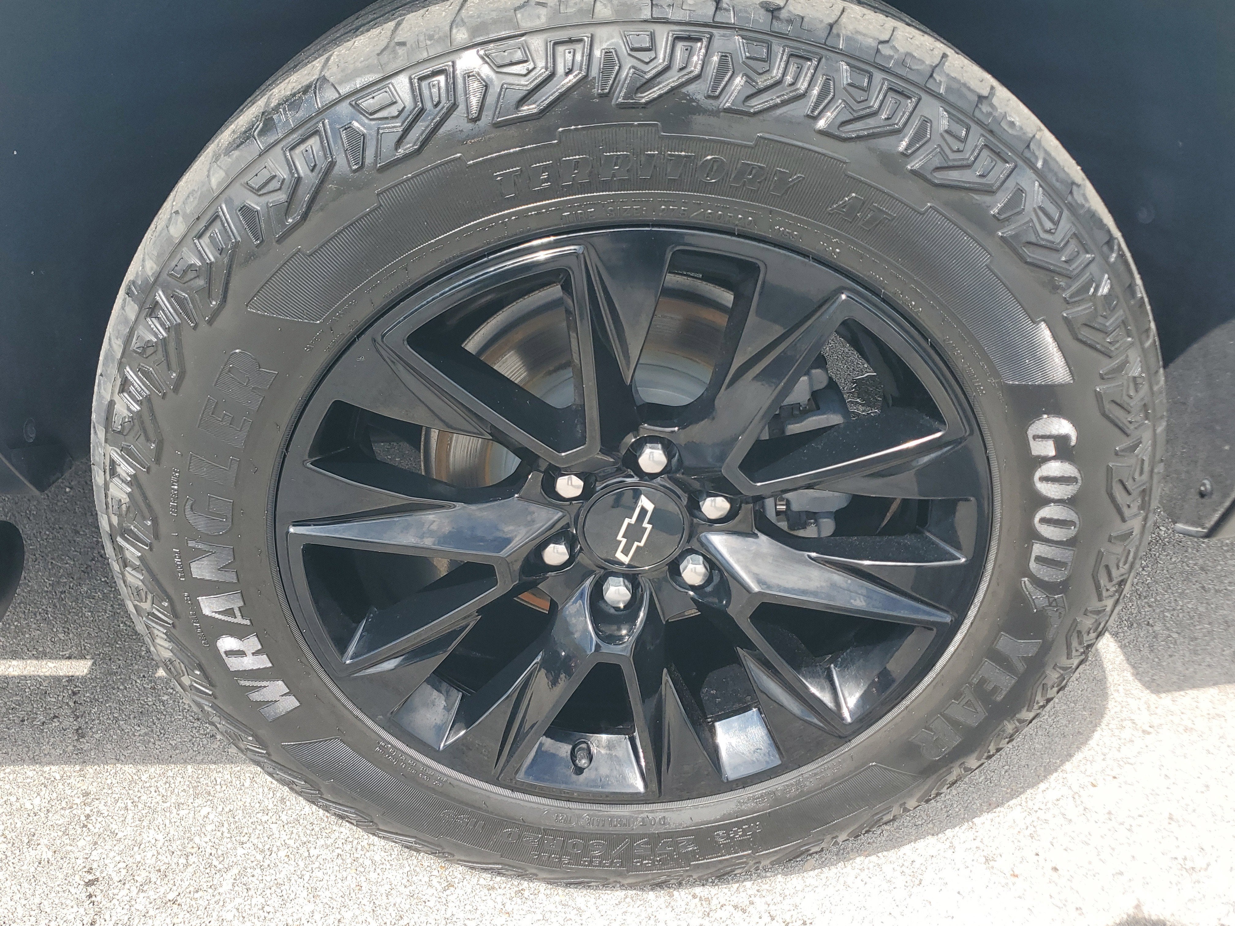 2023 Chevrolet Suburban Z71 4WD