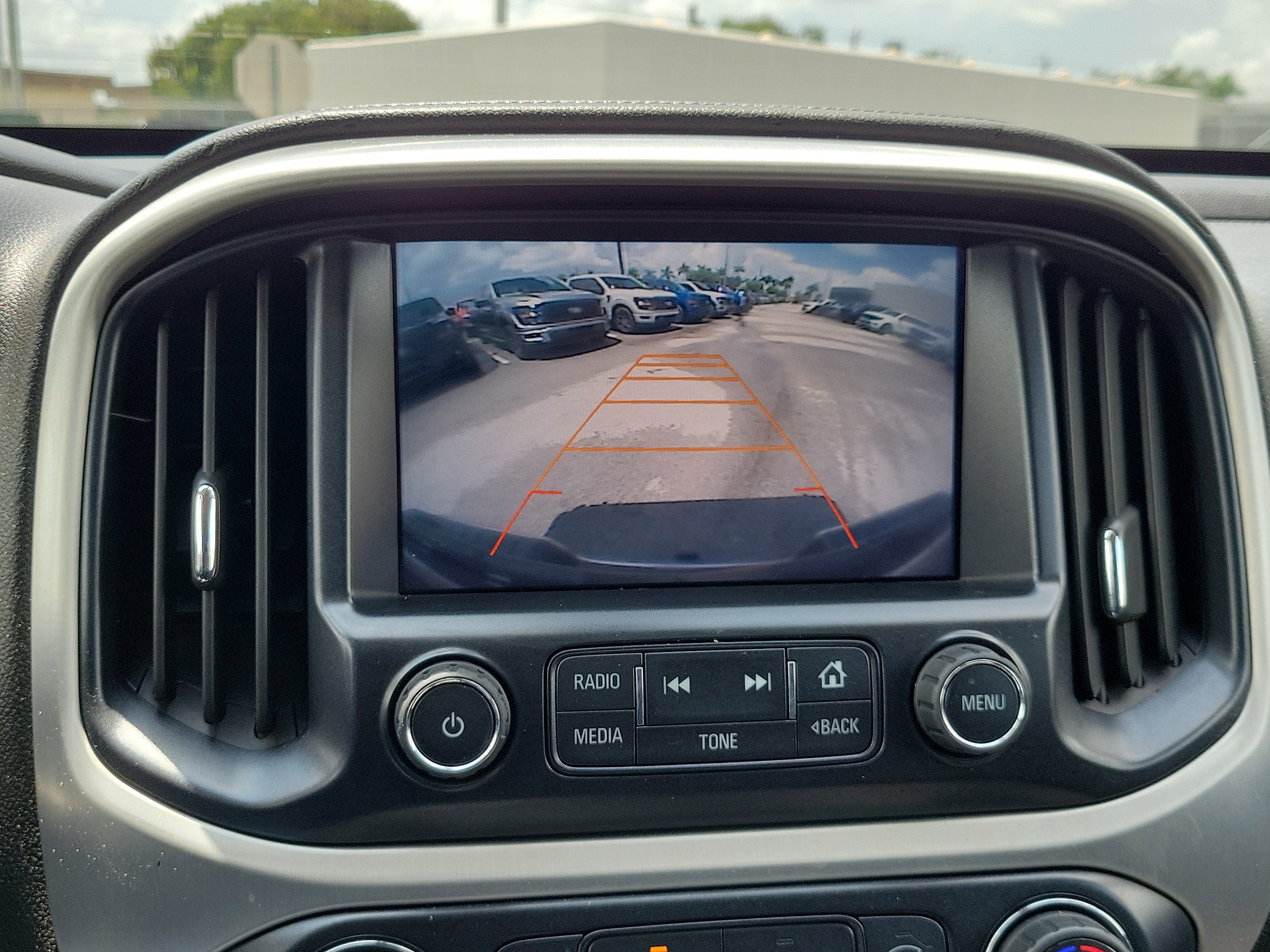2016 GMC Canyon 4WD SLE 4WD