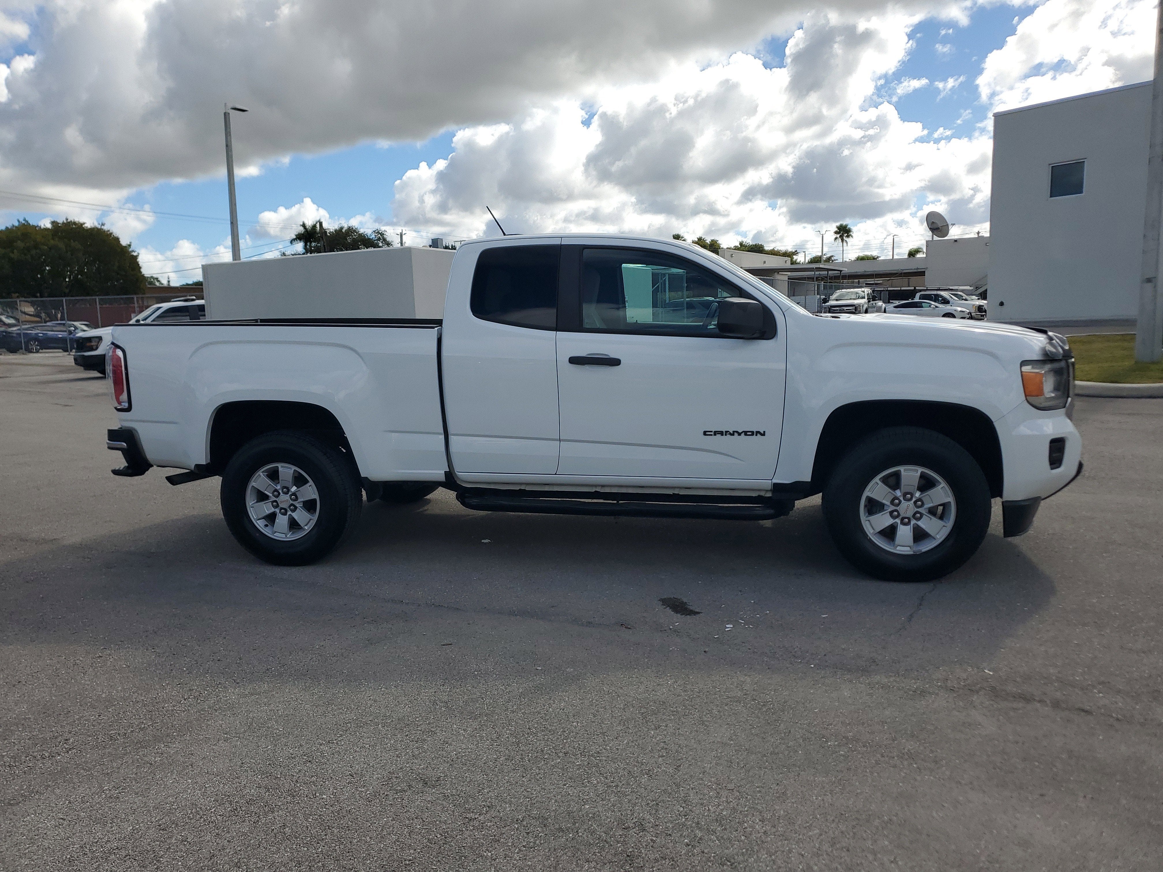 2016 GMC Canyon 2WD