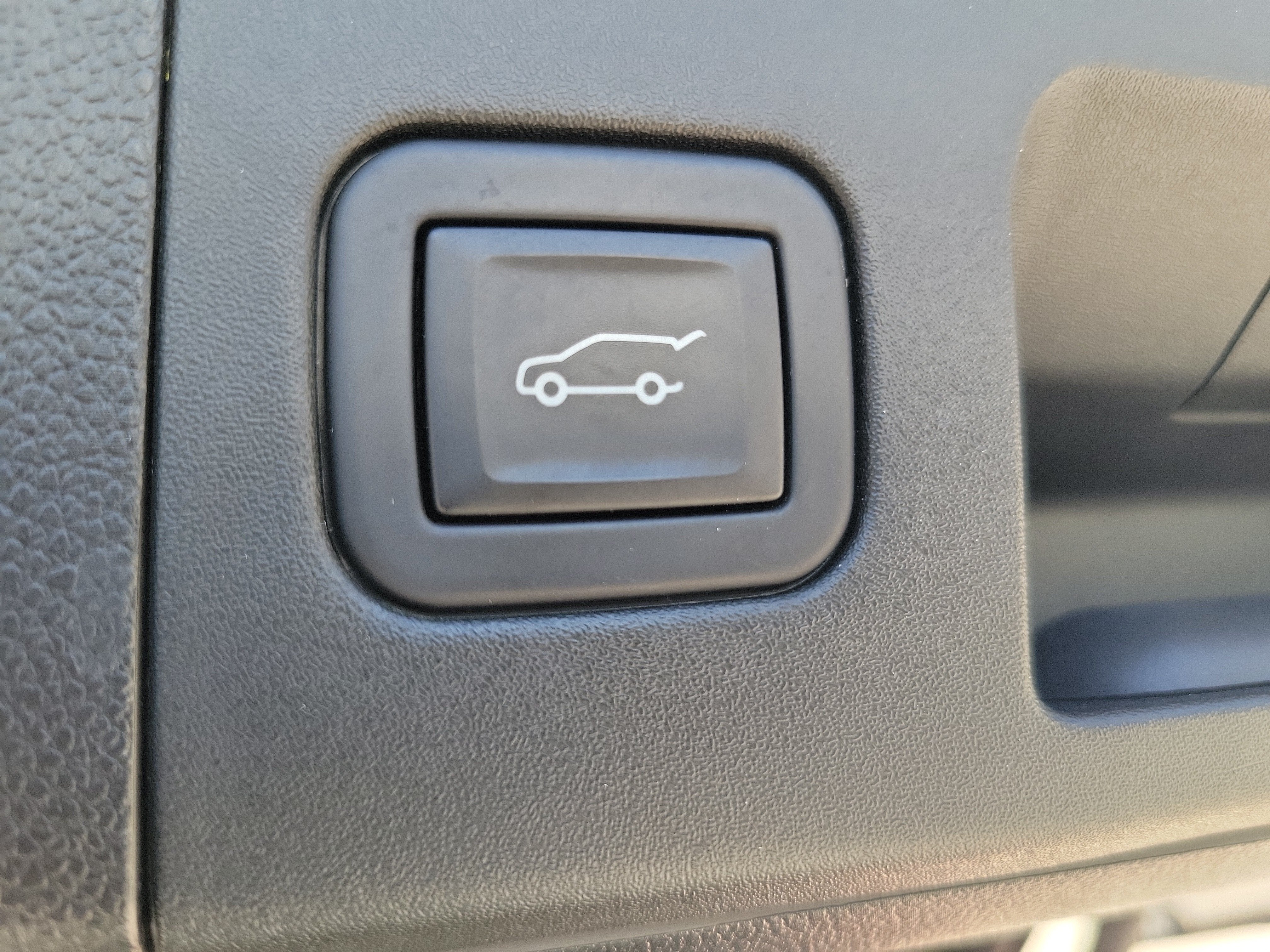 2024 Cadillac XT4 FWD Luxury