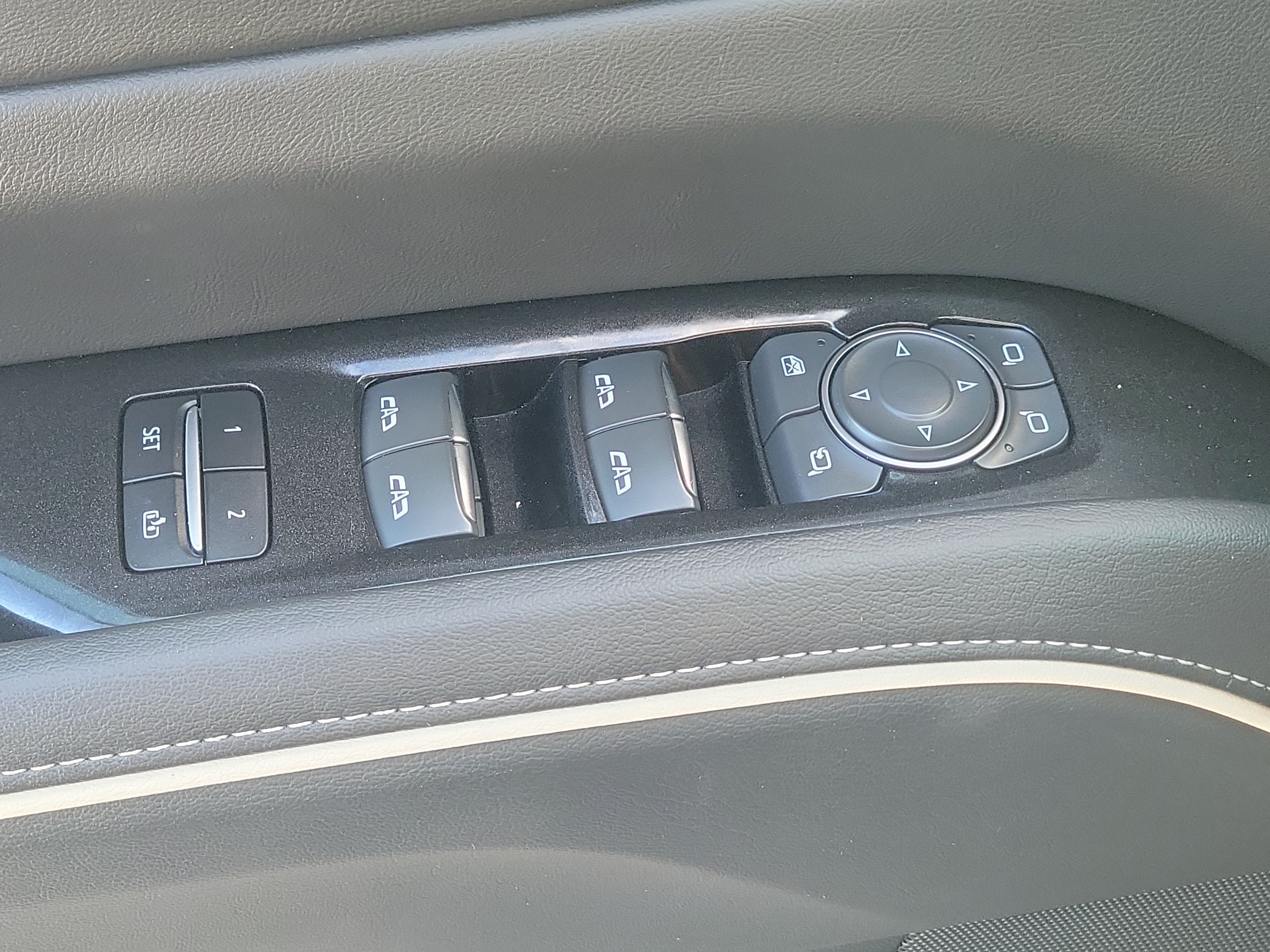 2022 Cadillac Escalade Premium Luxury 4WD