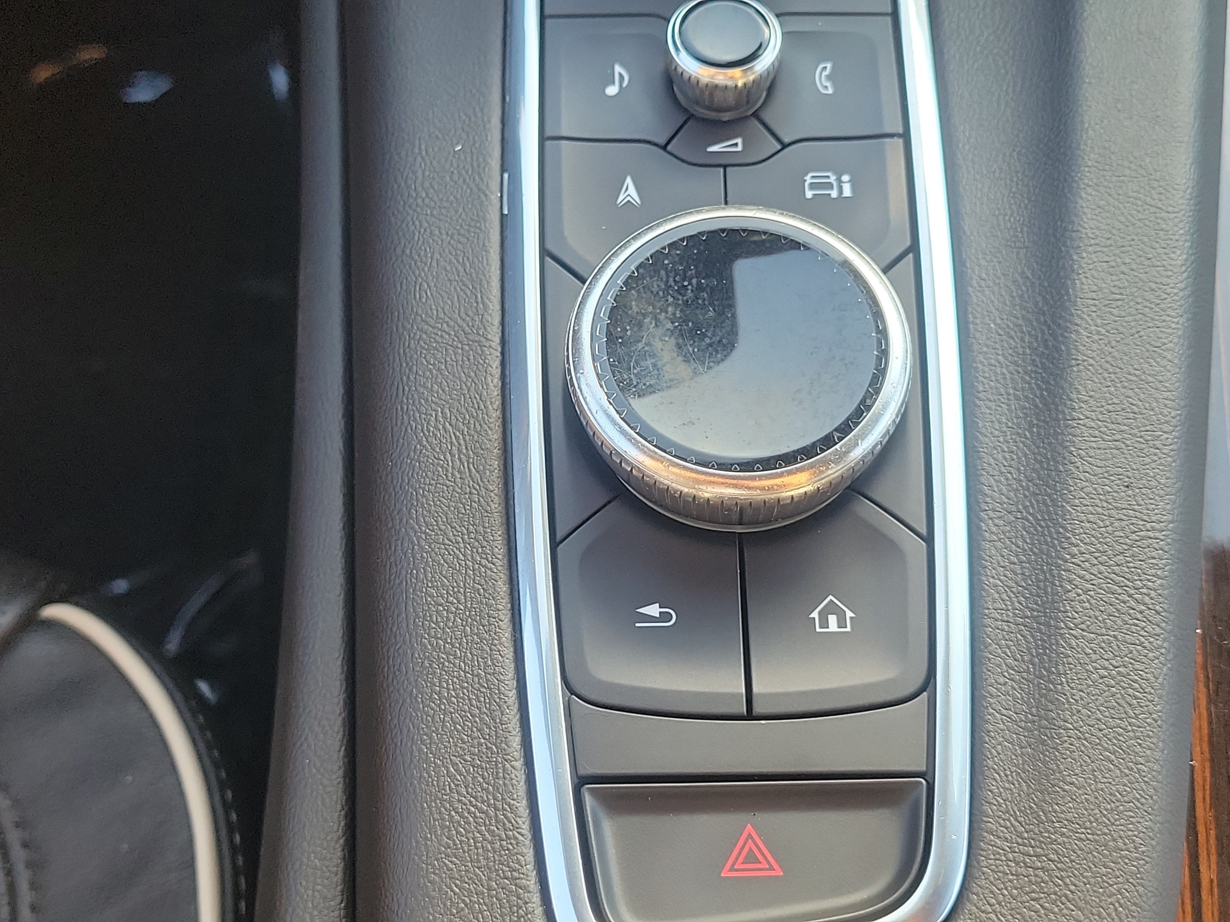 2022 Cadillac Escalade Premium Luxury 4WD