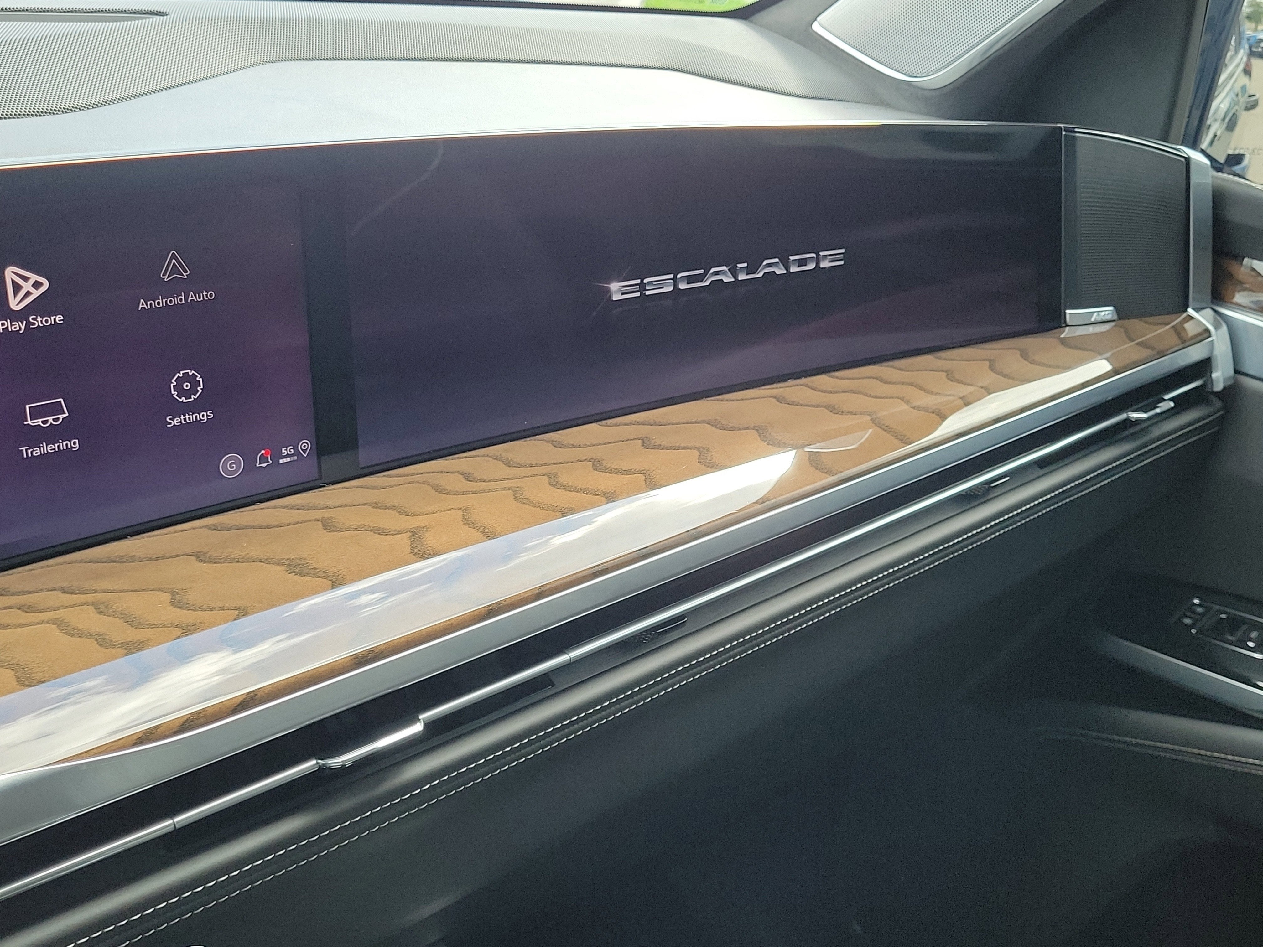 2025 Cadillac Escalade 4WD Sport Platinum