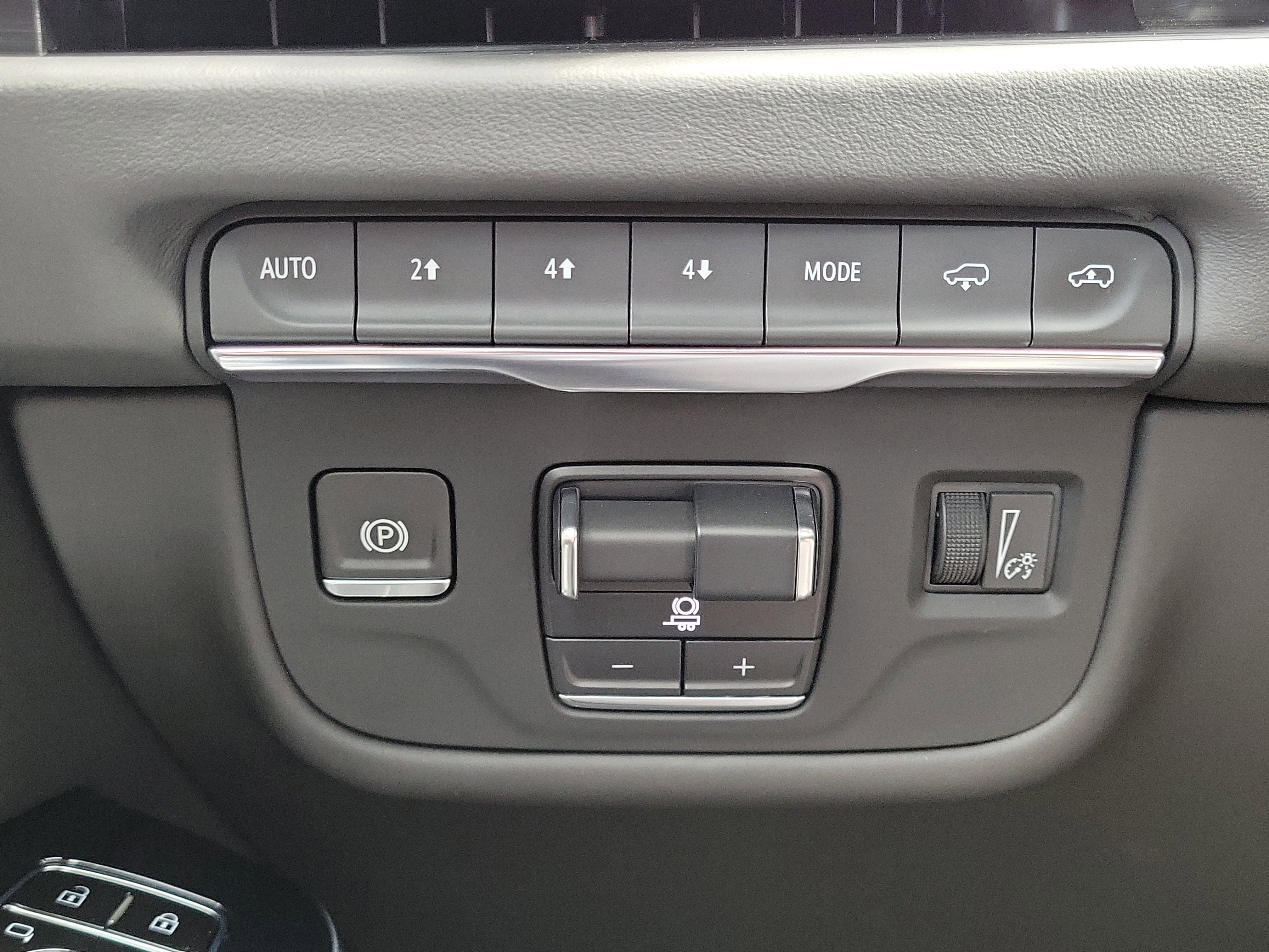 2025 Cadillac Escalade 4WD Sport Platinum