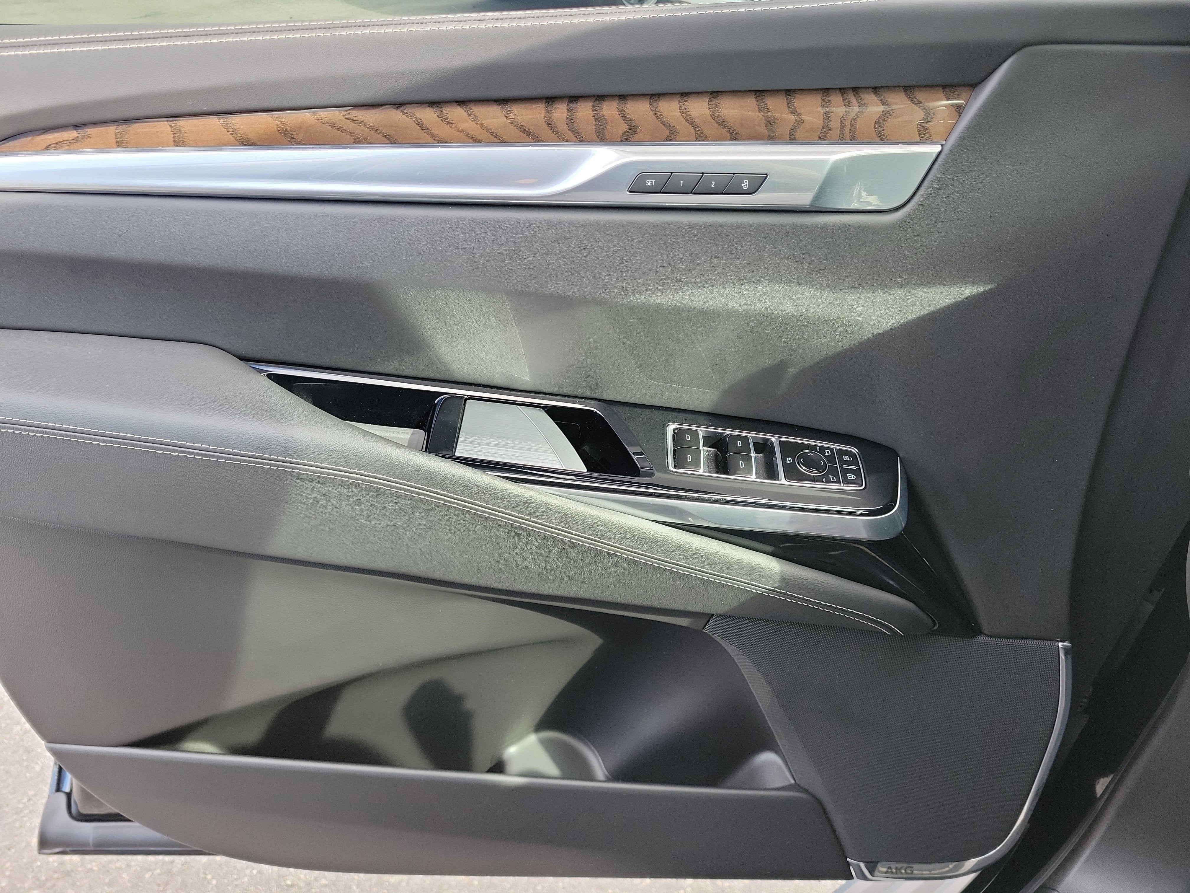 2025 Cadillac Escalade 4WD Sport Platinum