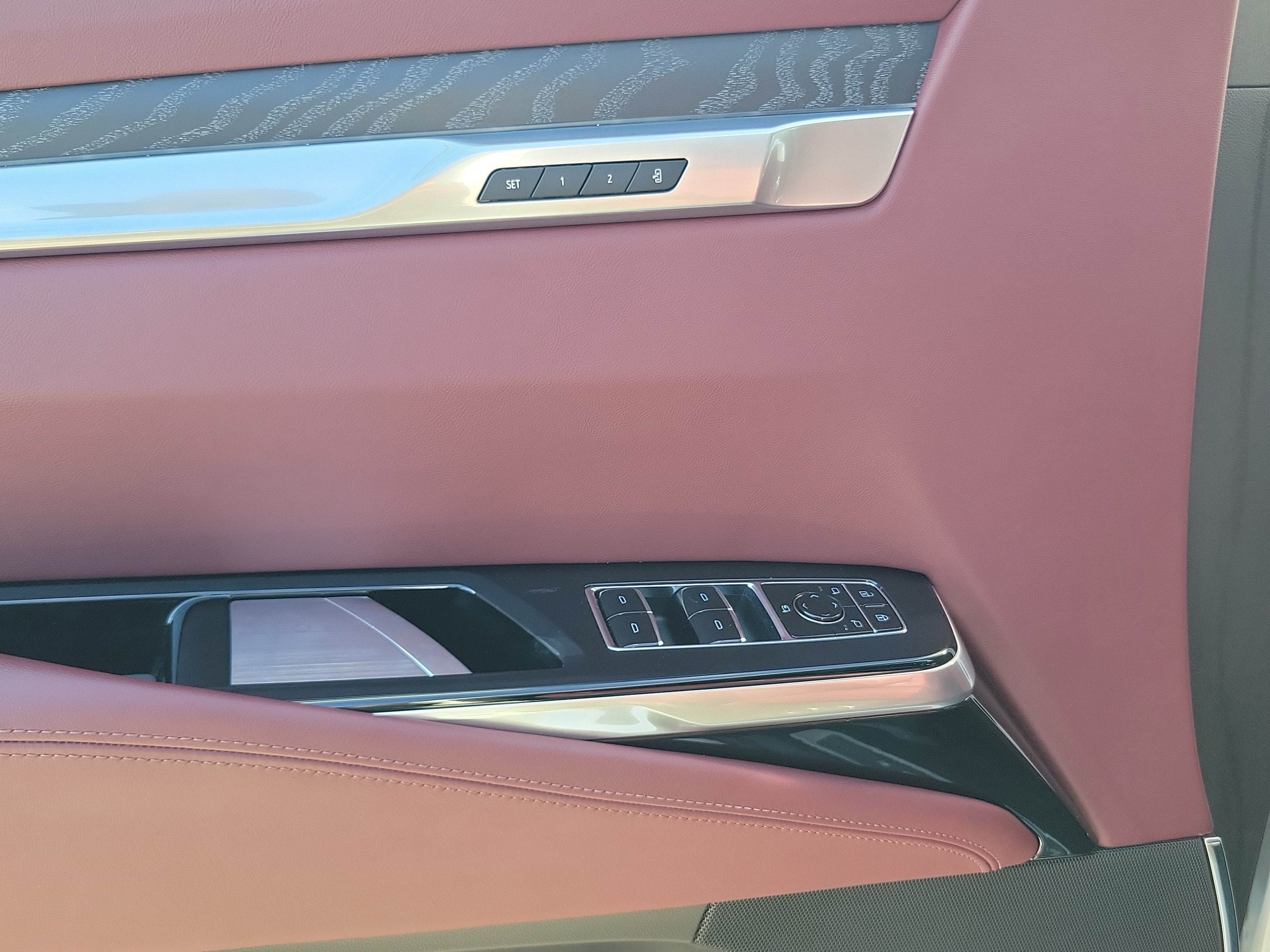 2025 Cadillac Escalade ESV 4WD Sport