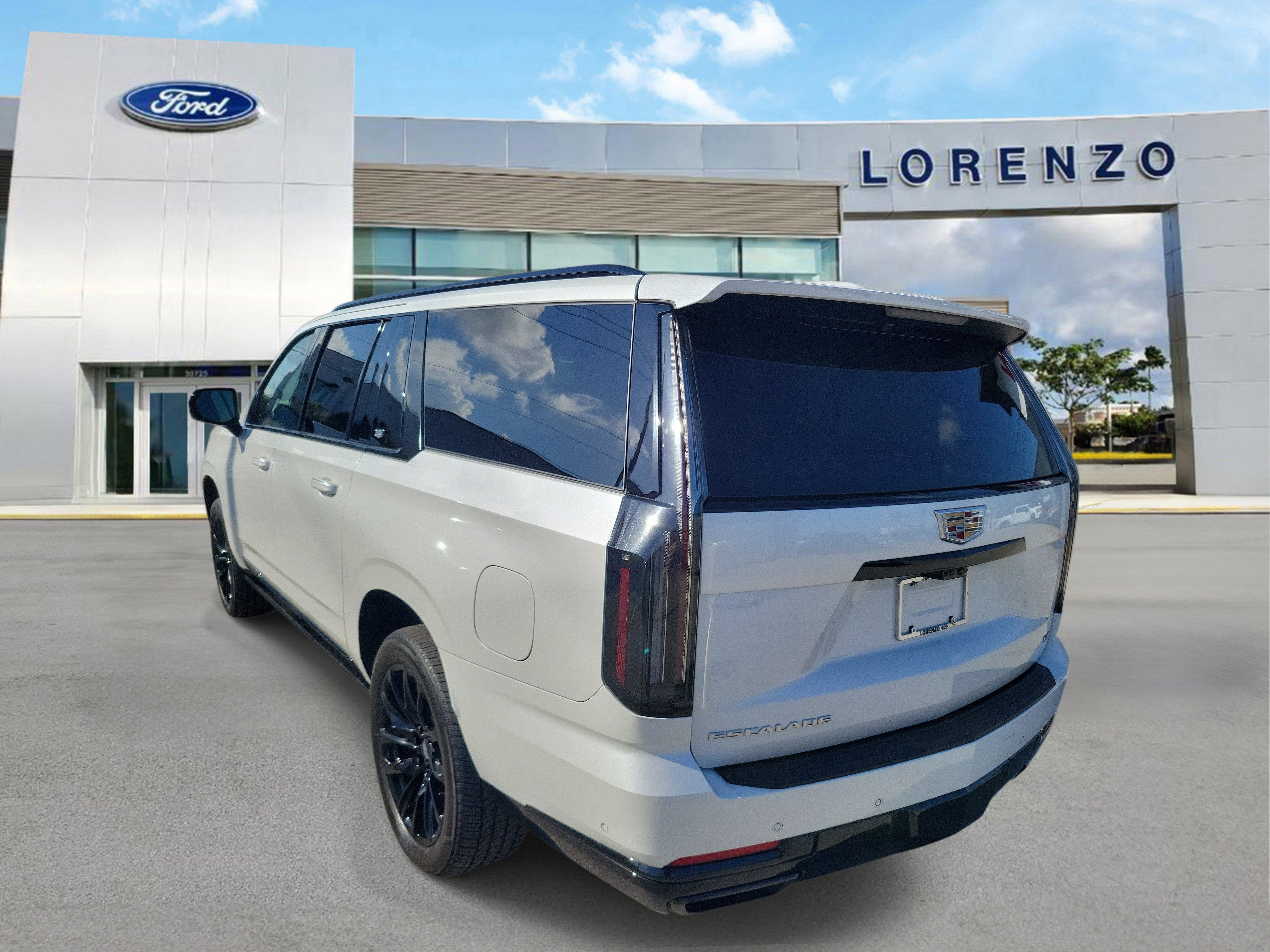 2025 Cadillac Escalade ESV 4WD Sport