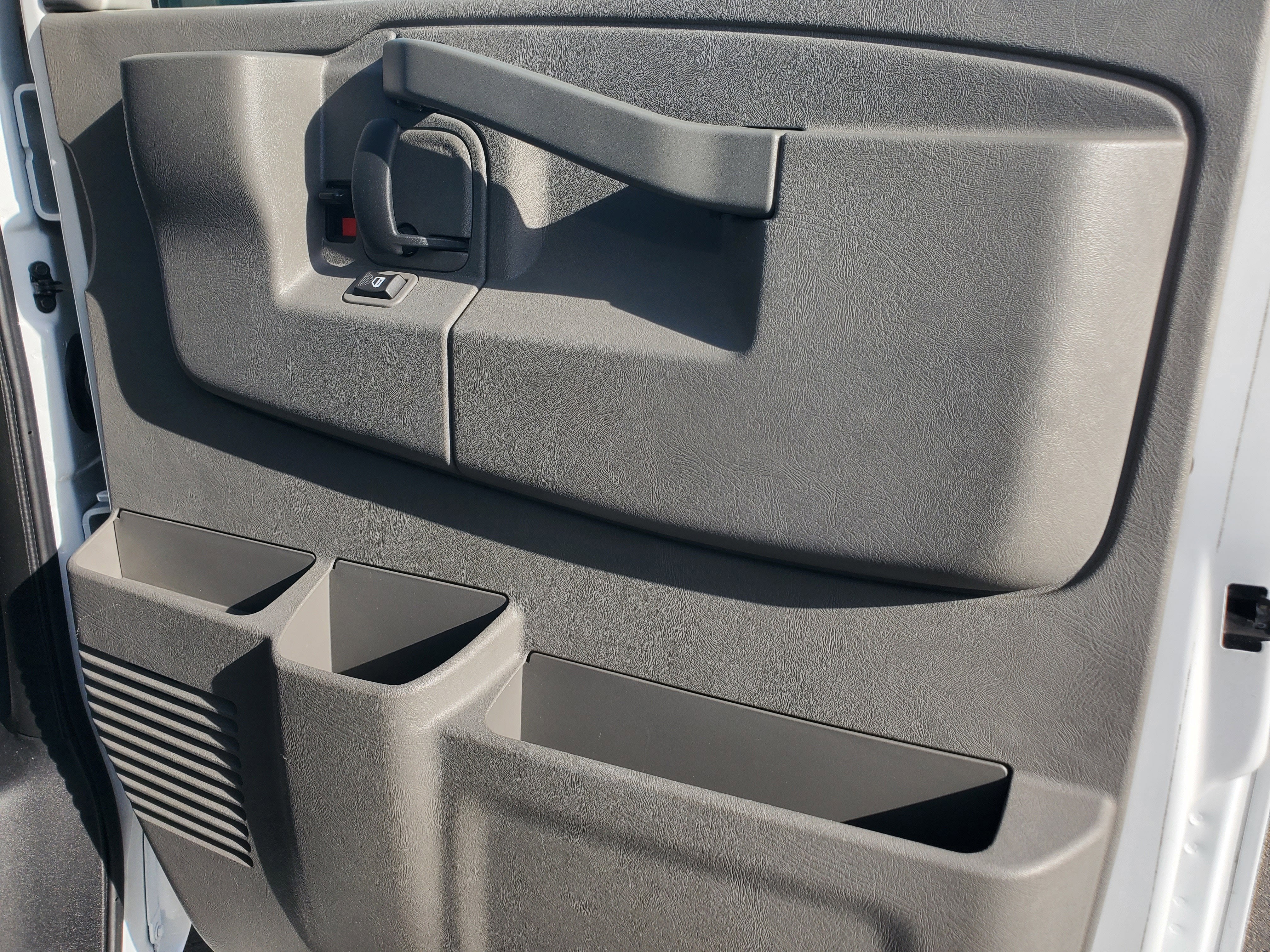 2019 Chevrolet Express Commercial Cutaway Work Van