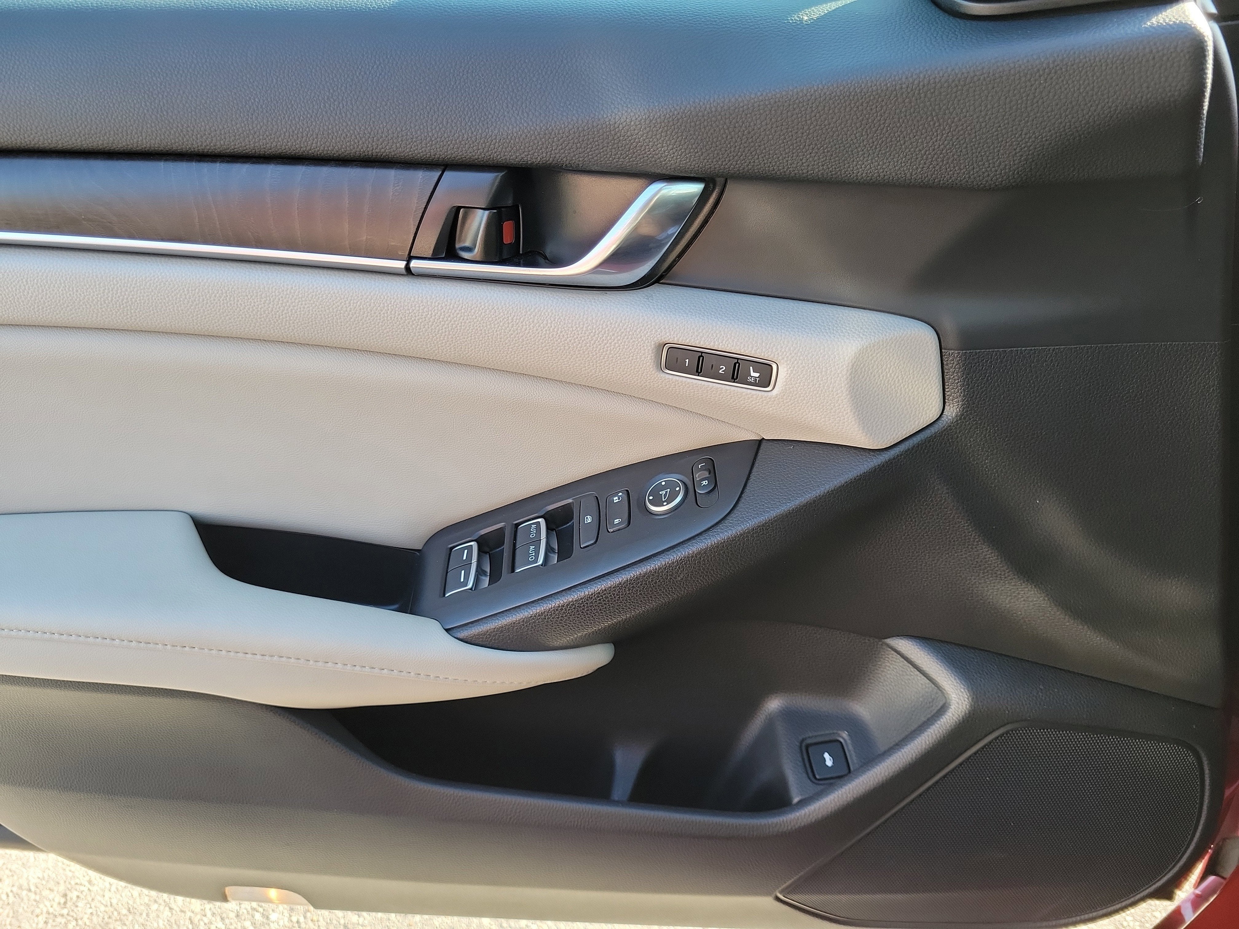 2022 Honda Accord Hybrid Touring