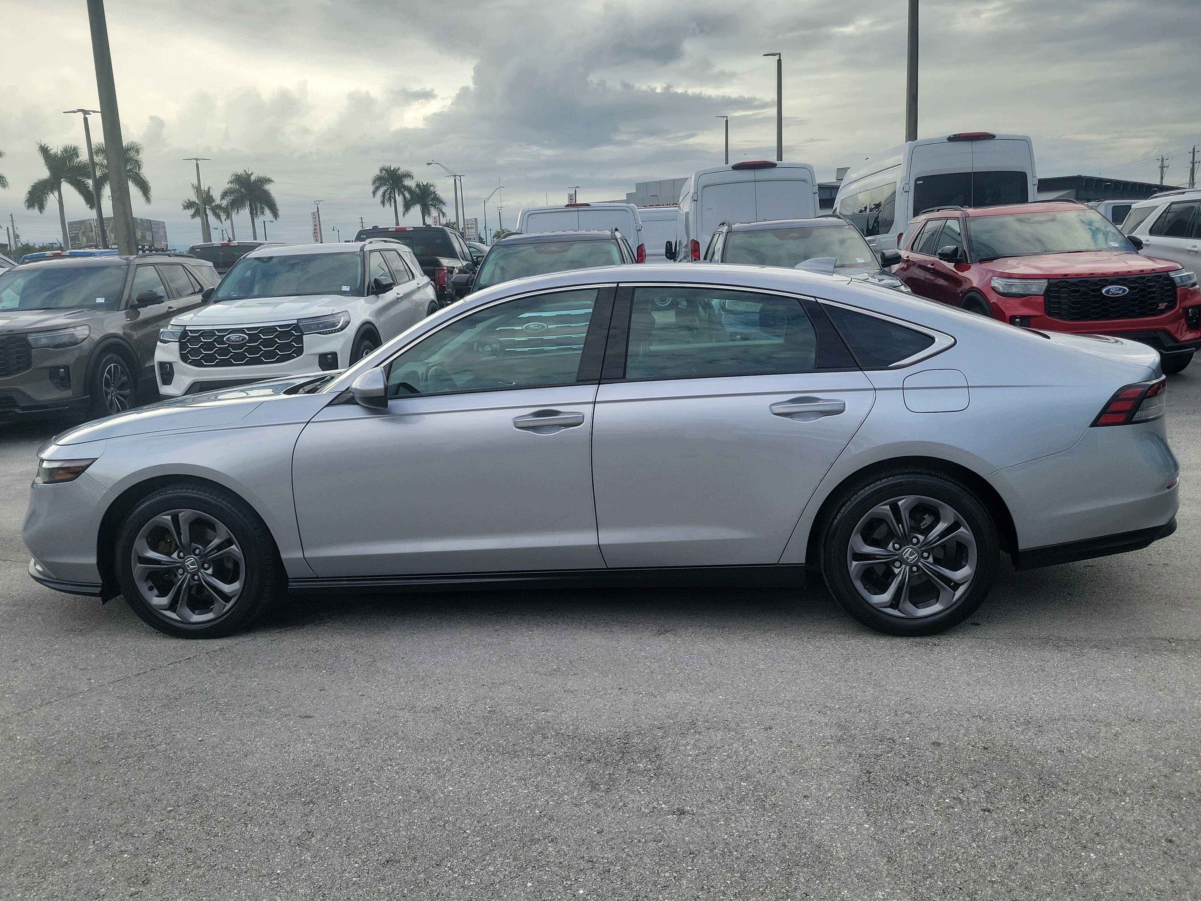 2023 Honda Accord Sedan EX