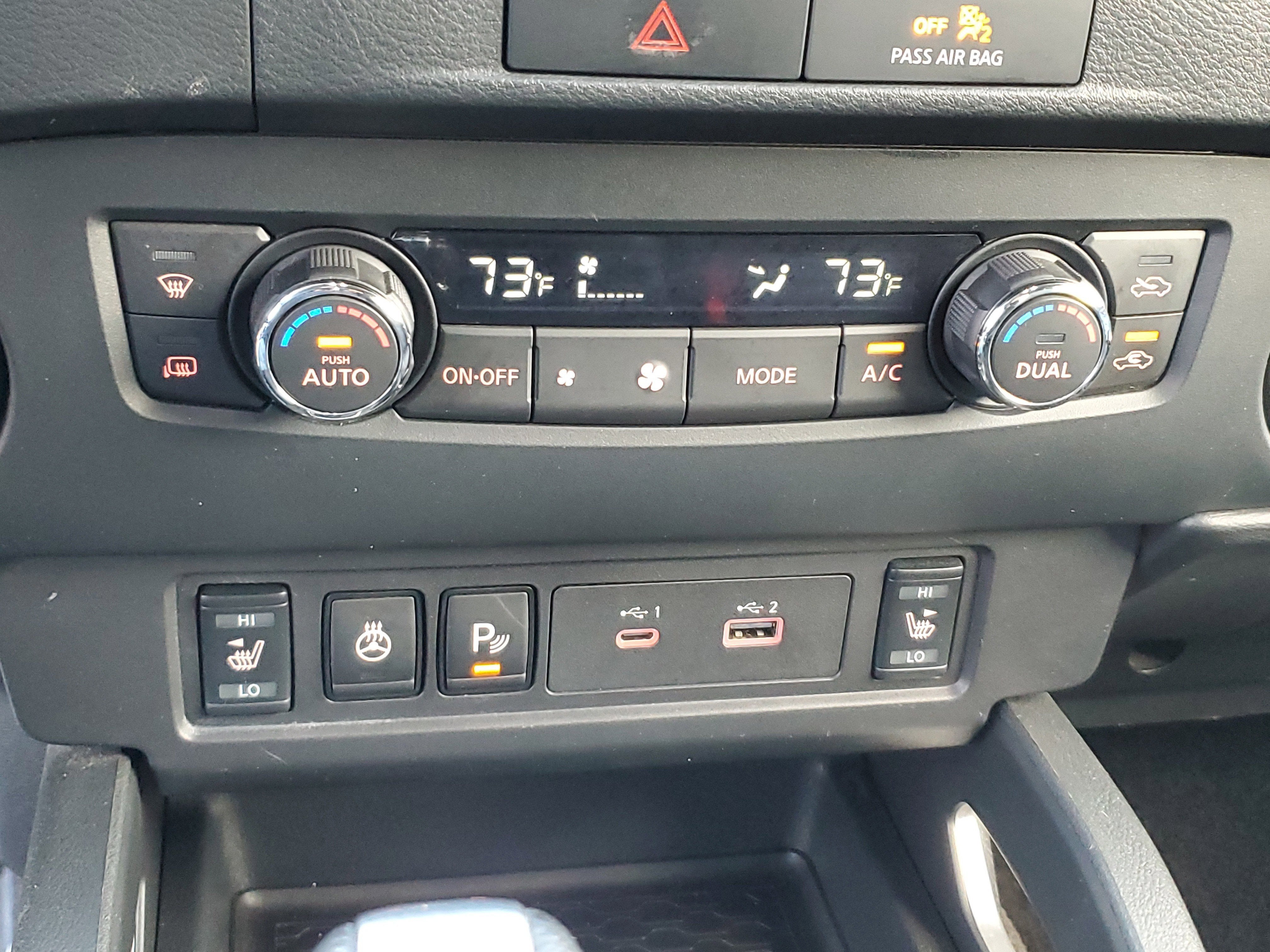 2022 Nissan Frontier SV