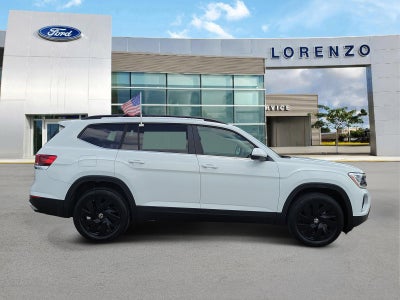 2025 Volkswagen Atlas 2.0T SE w/Technology