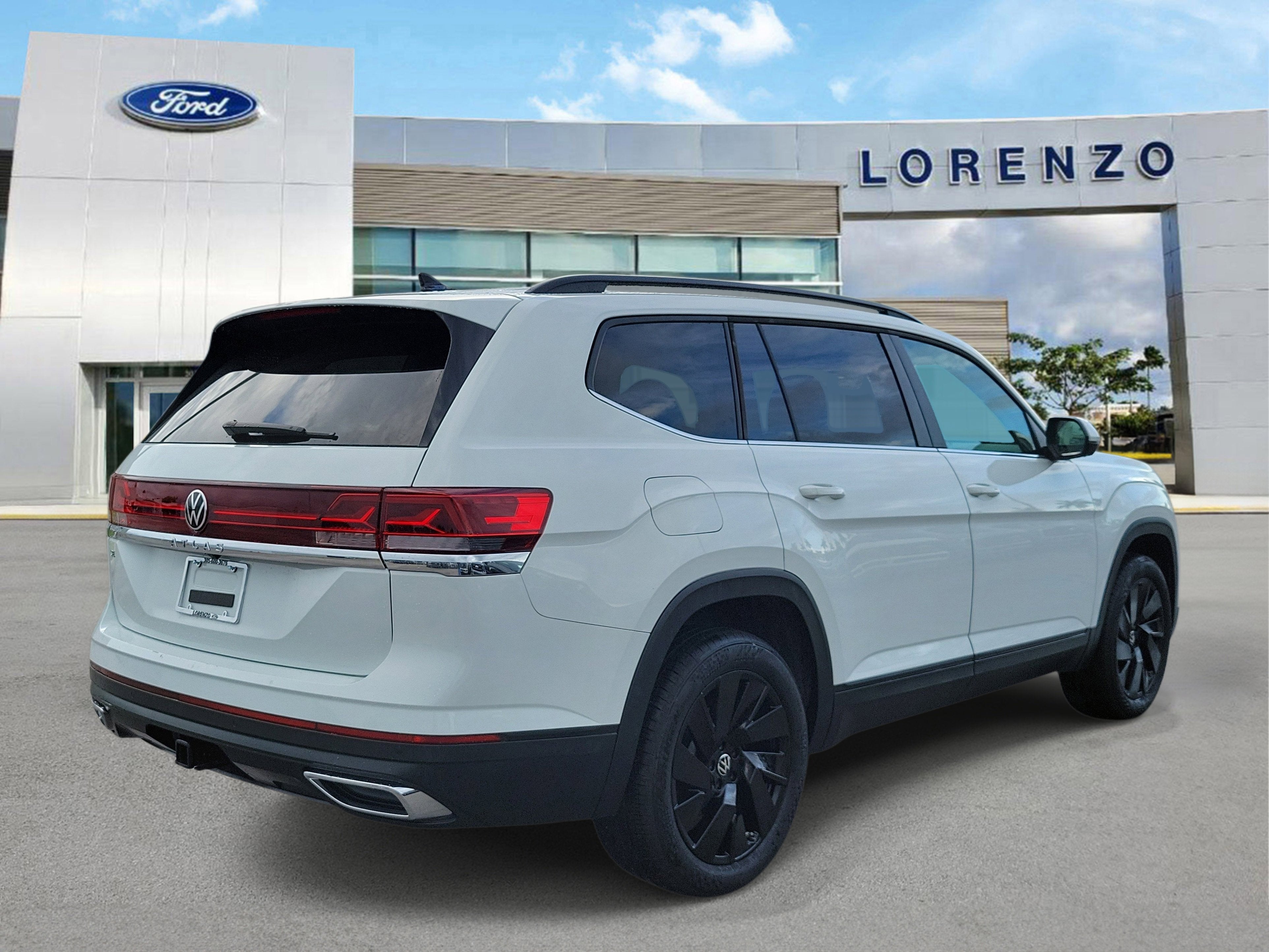 2025 Volkswagen Atlas 2.0T SE w/Technology