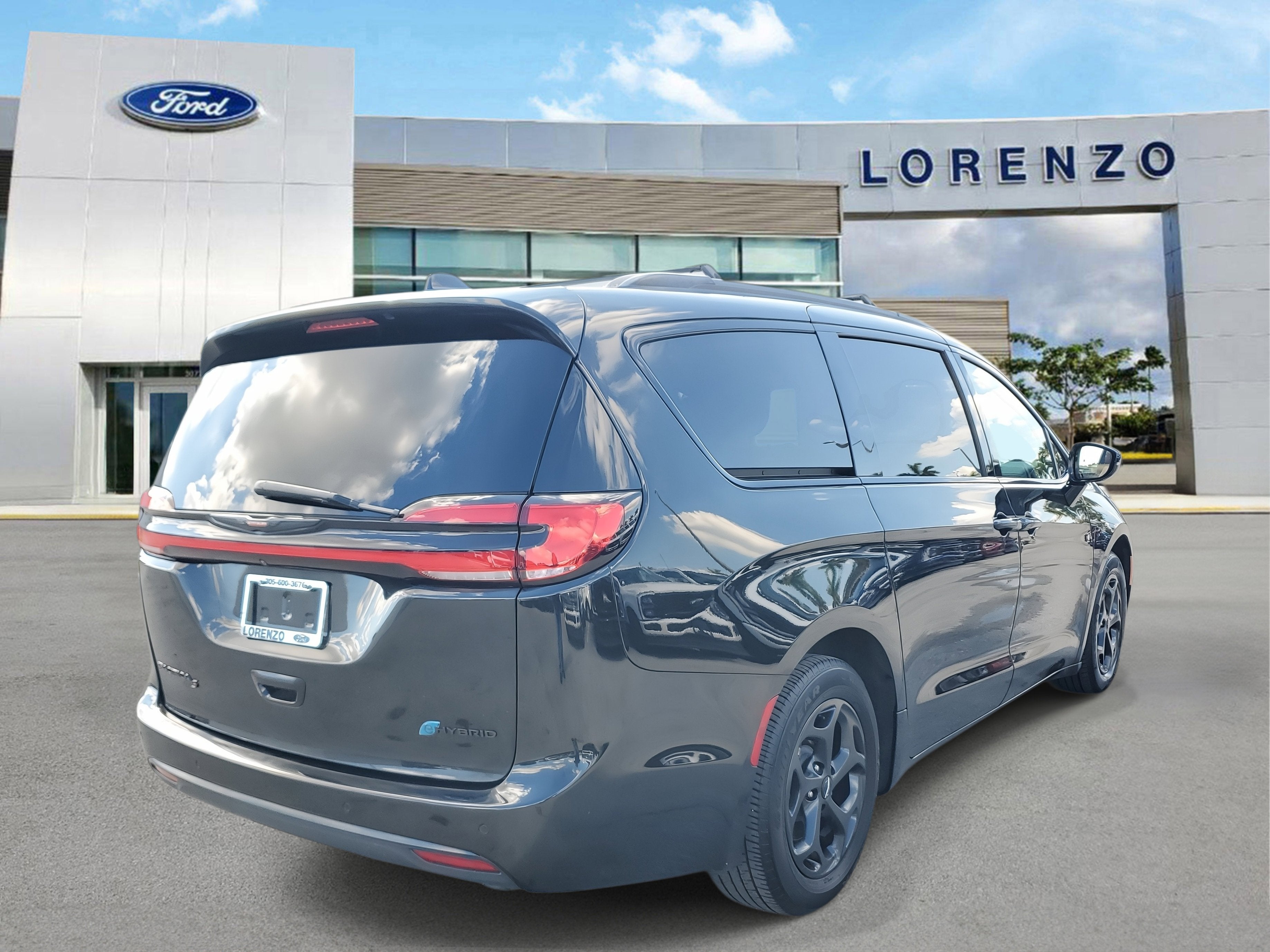 2021 Chrysler Pacifica Hybrid Limited