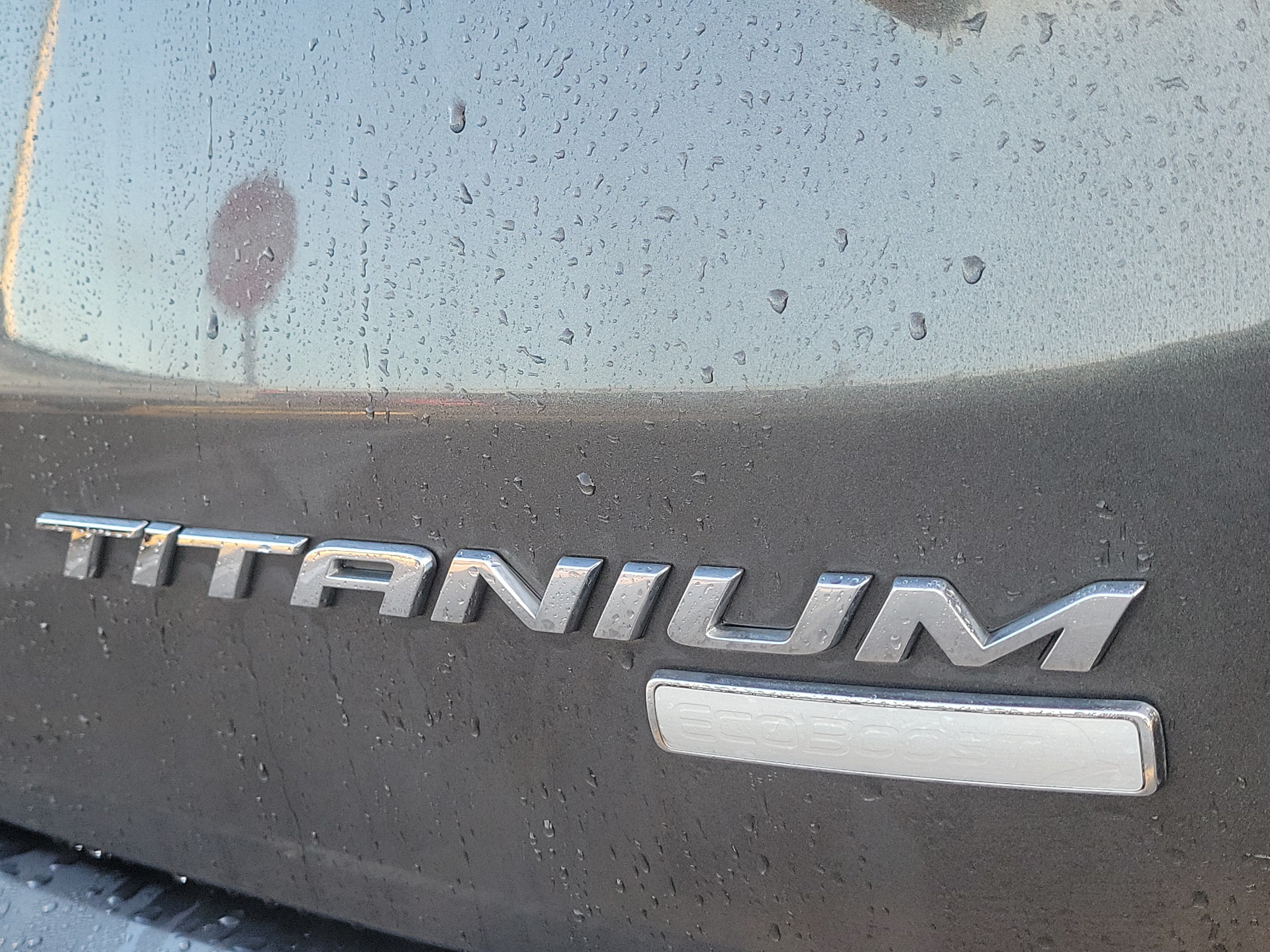 2019 Ford Edge Titanium