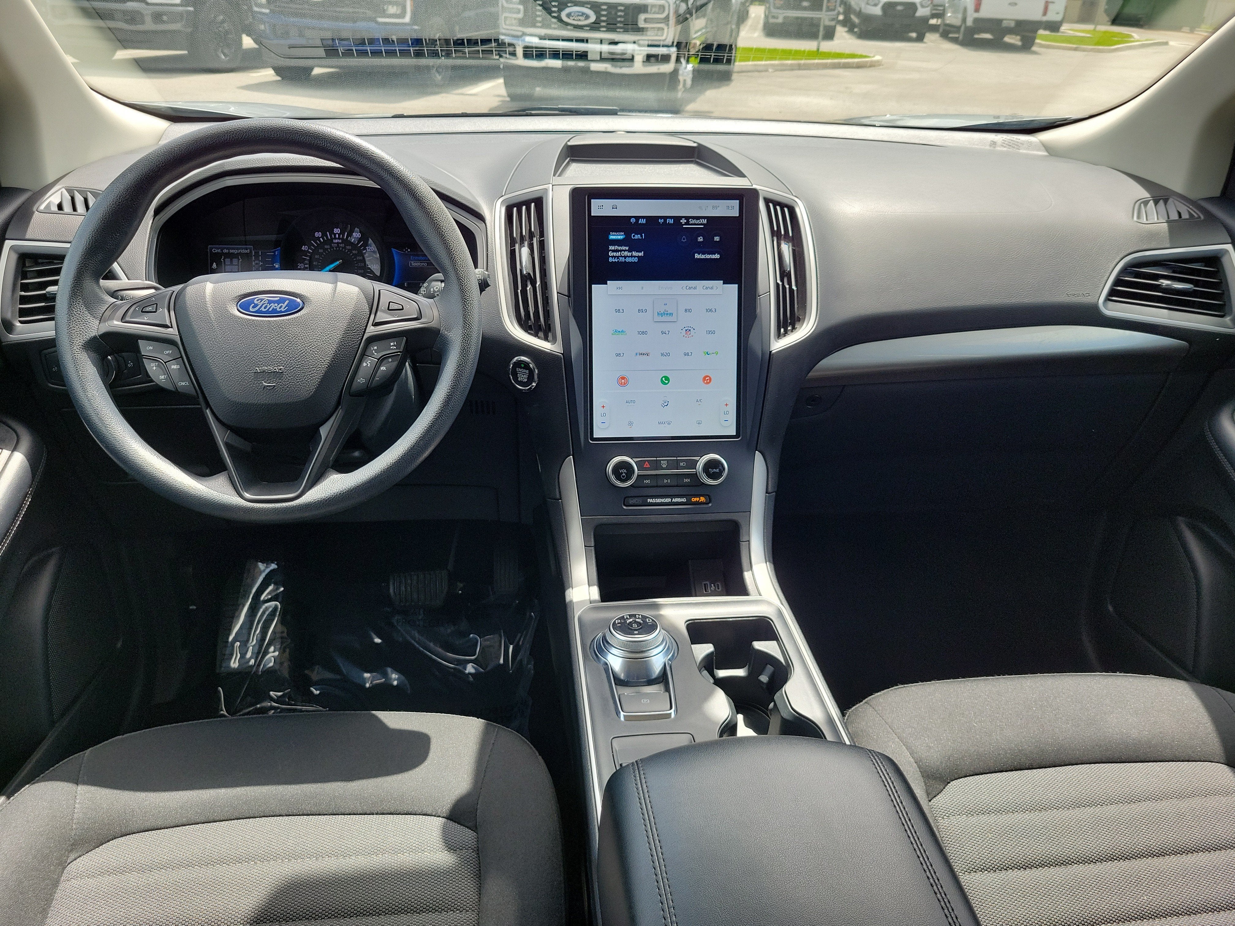 2022 Ford Edge SE
