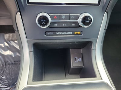 2022 Ford Edge SE