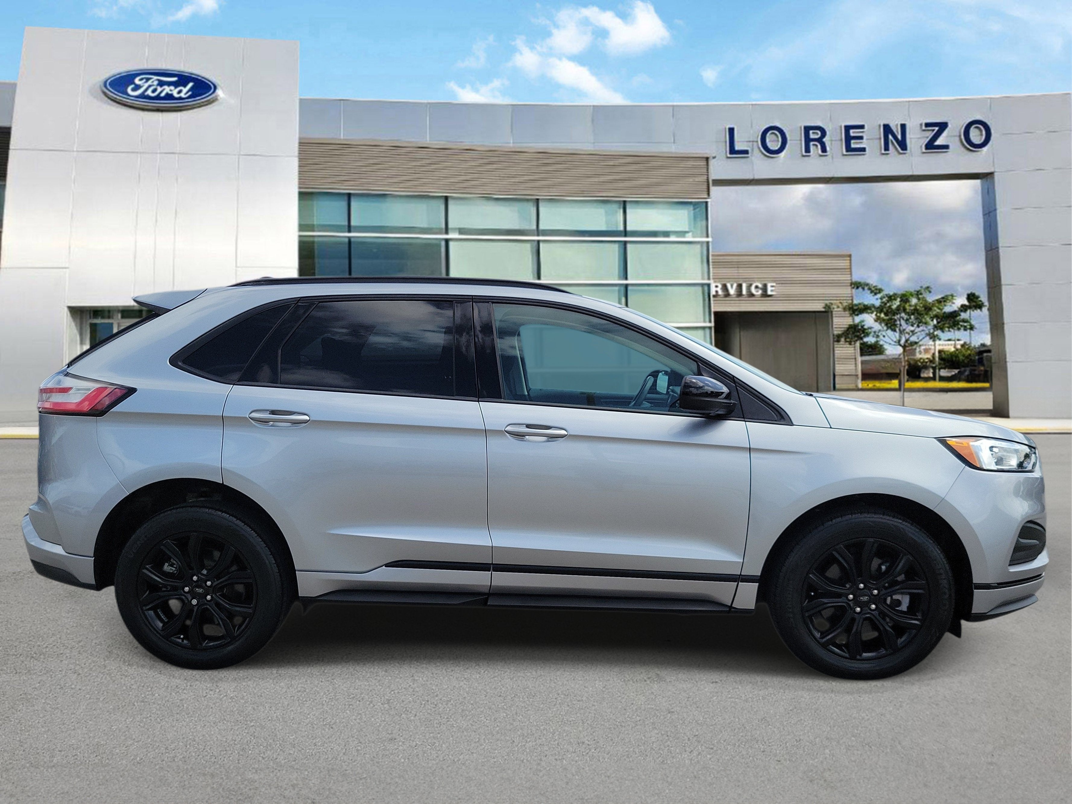 2022 Ford Edge SE
