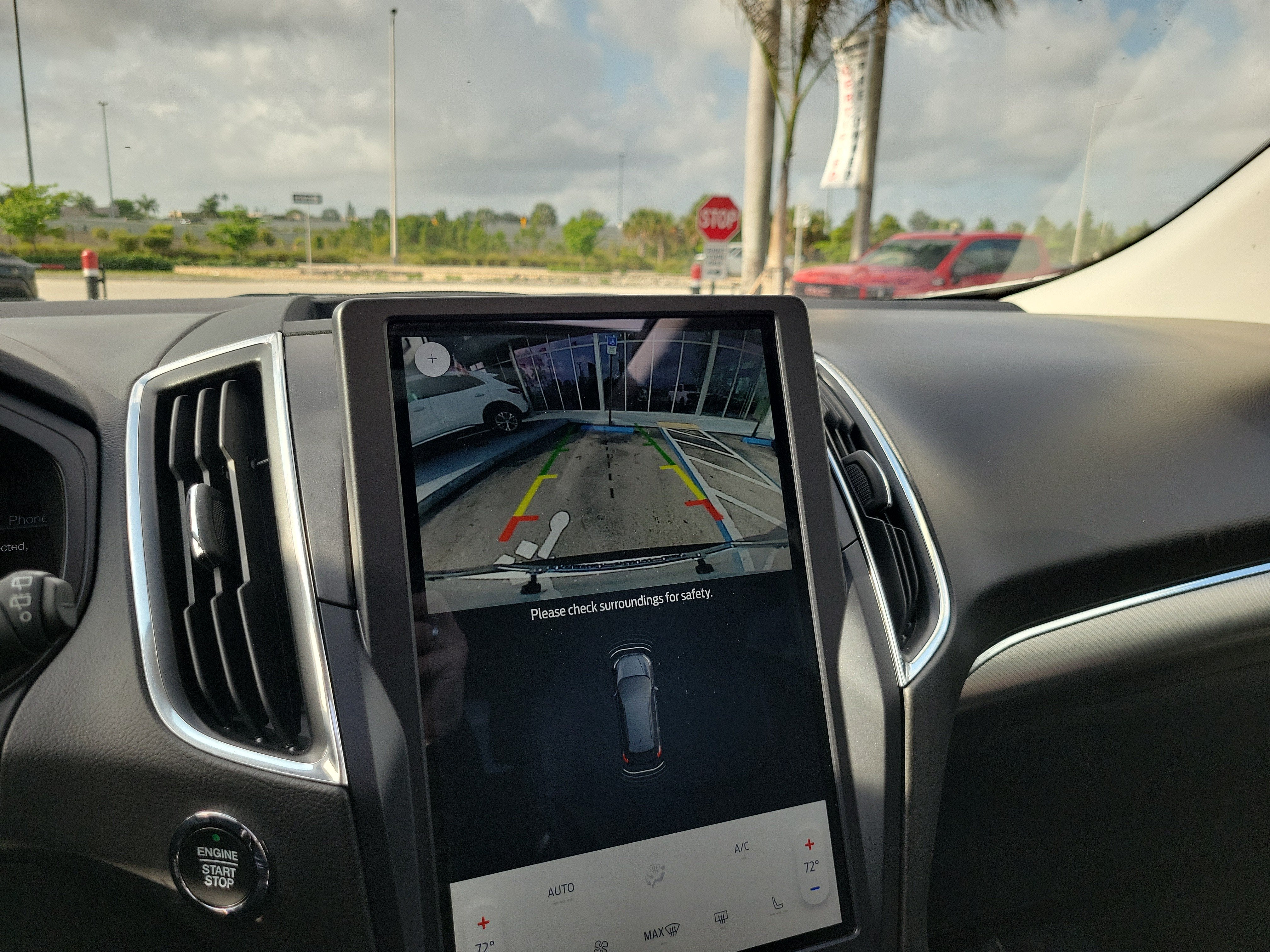 2022 Ford Edge Titanium 4WD