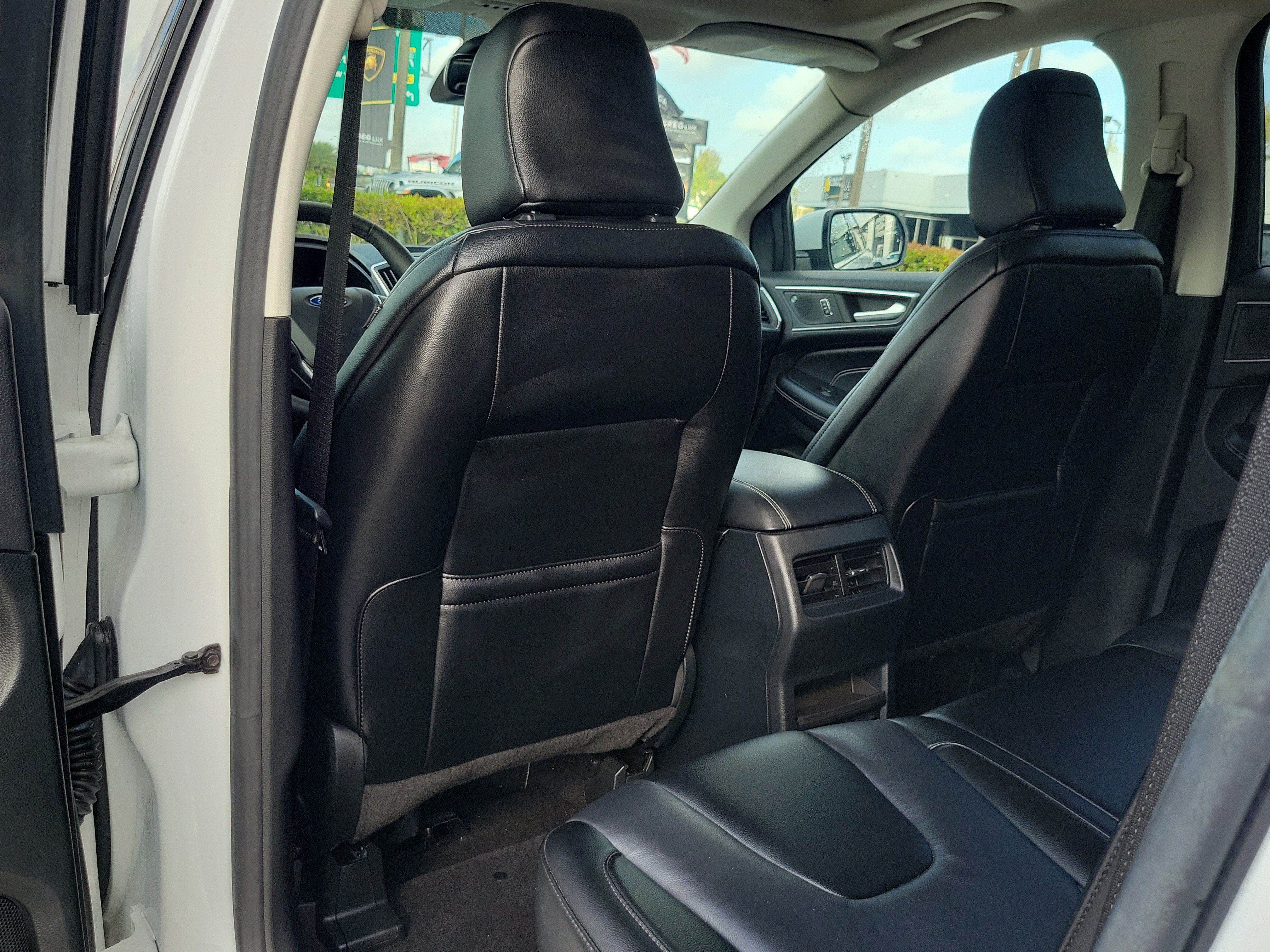 2022 Ford Edge Titanium 4WD