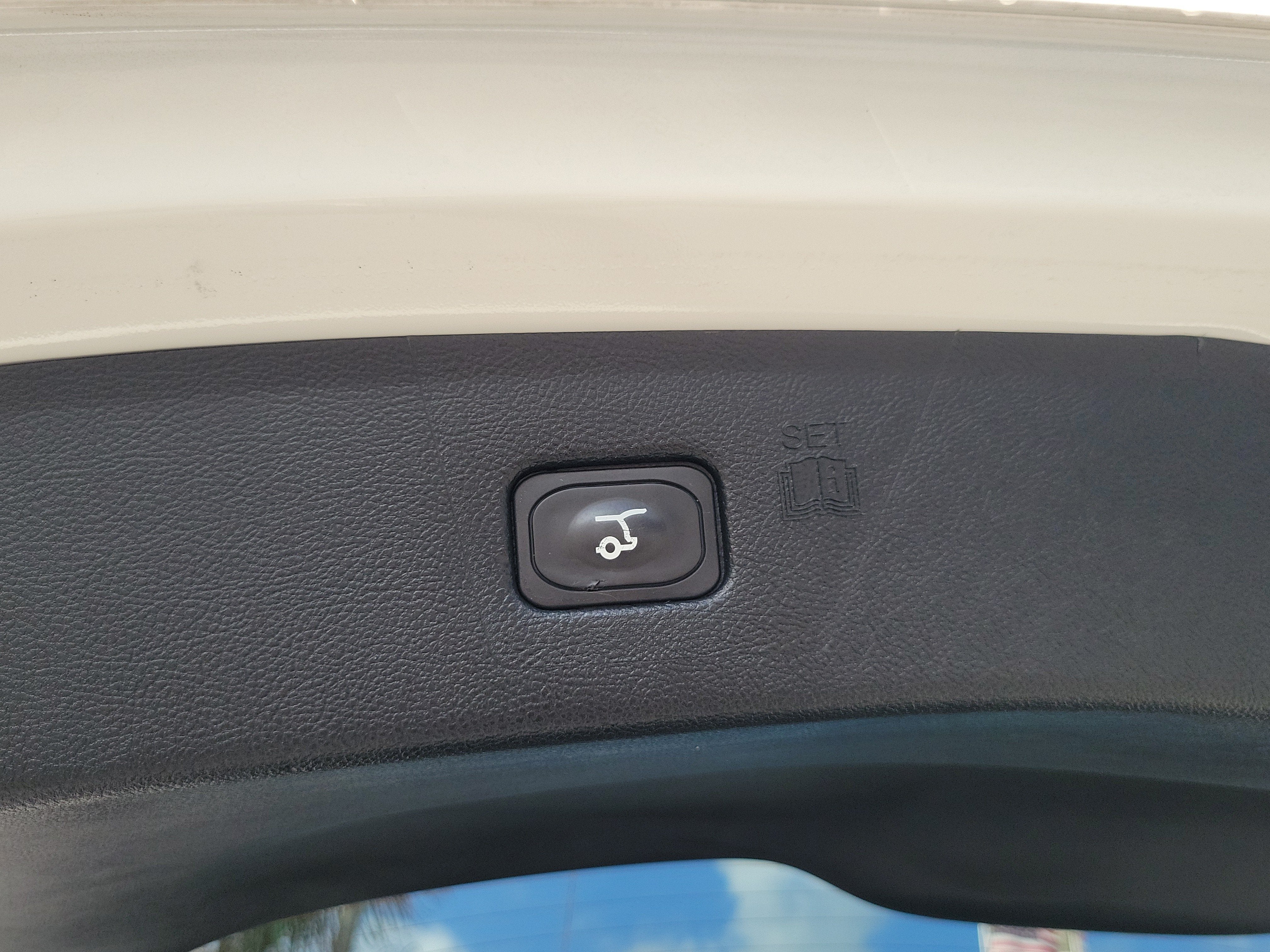 2022 Ford Edge Titanium 4WD