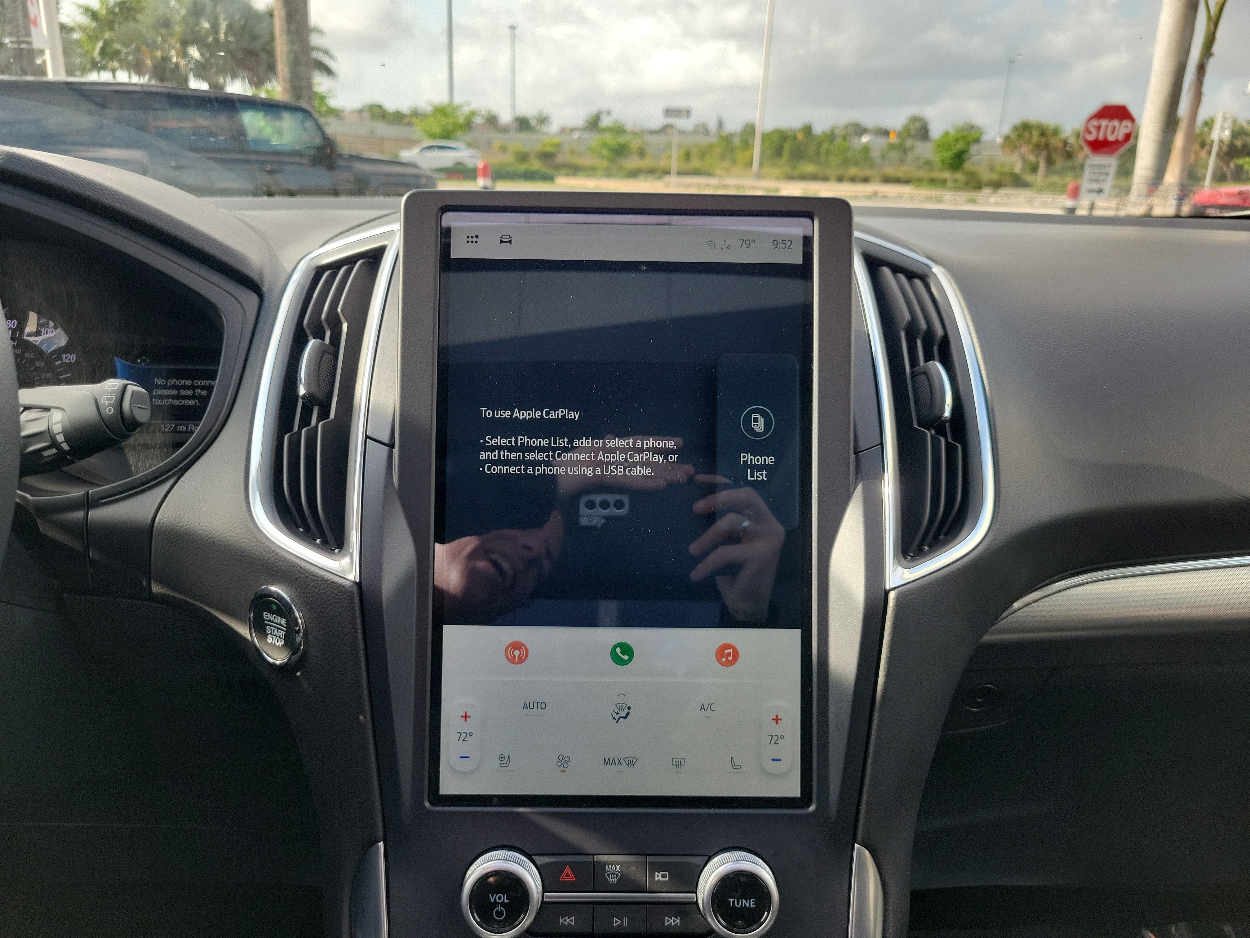 2022 Ford Edge Titanium 4WD