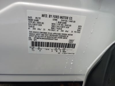 2022 Ford Edge Titanium 4WD