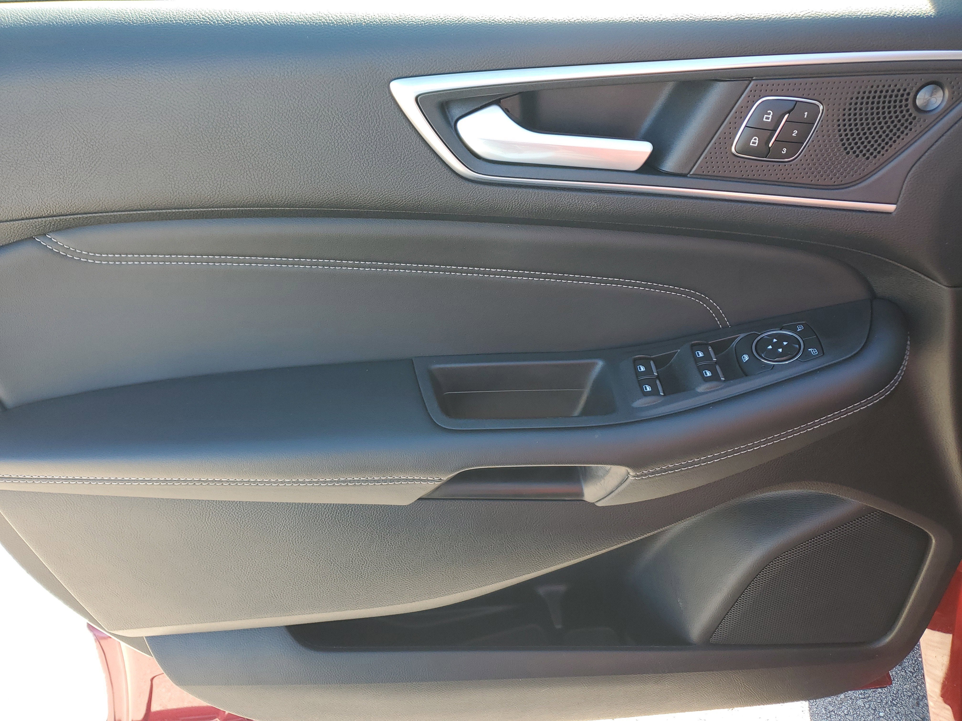 2024 Ford Edge Titanium 4WD