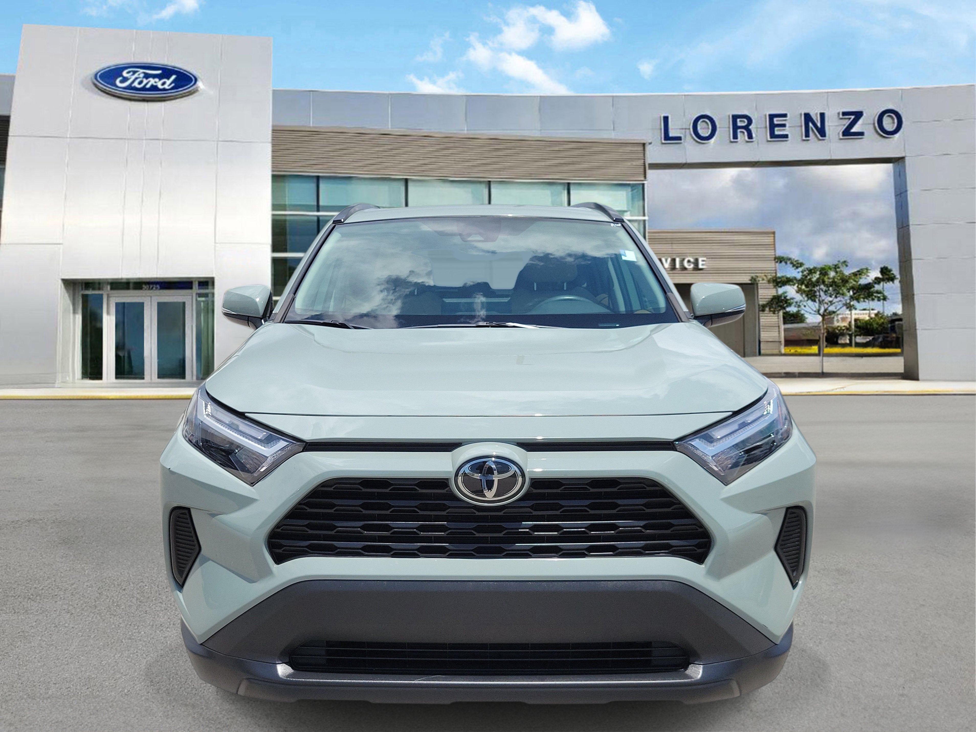 2022 Toyota RAV4 XLE