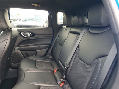 2026 Jeep Compass Latitude Altitude 4WD
