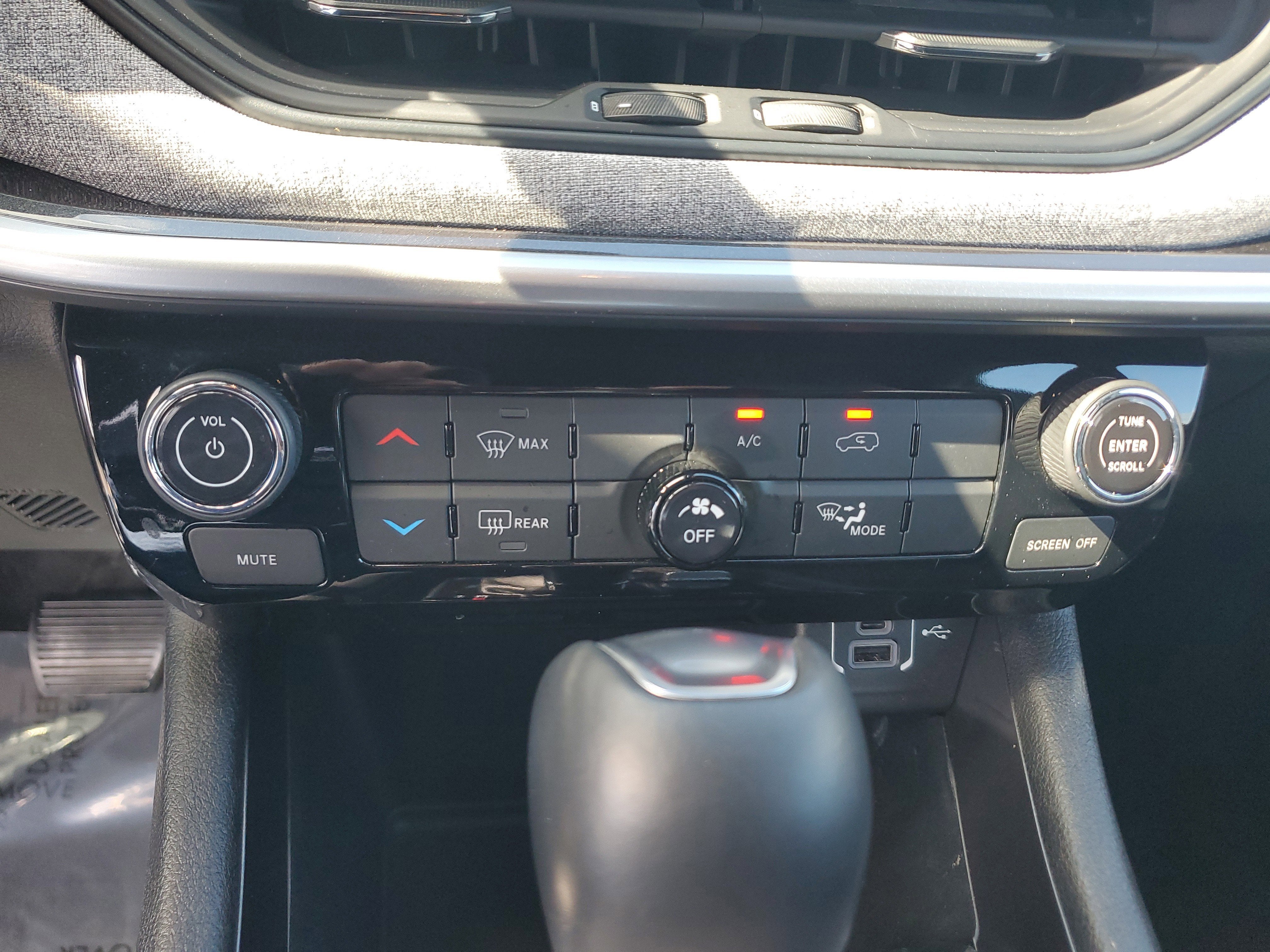 2023 Jeep Compass Latitude 4WD