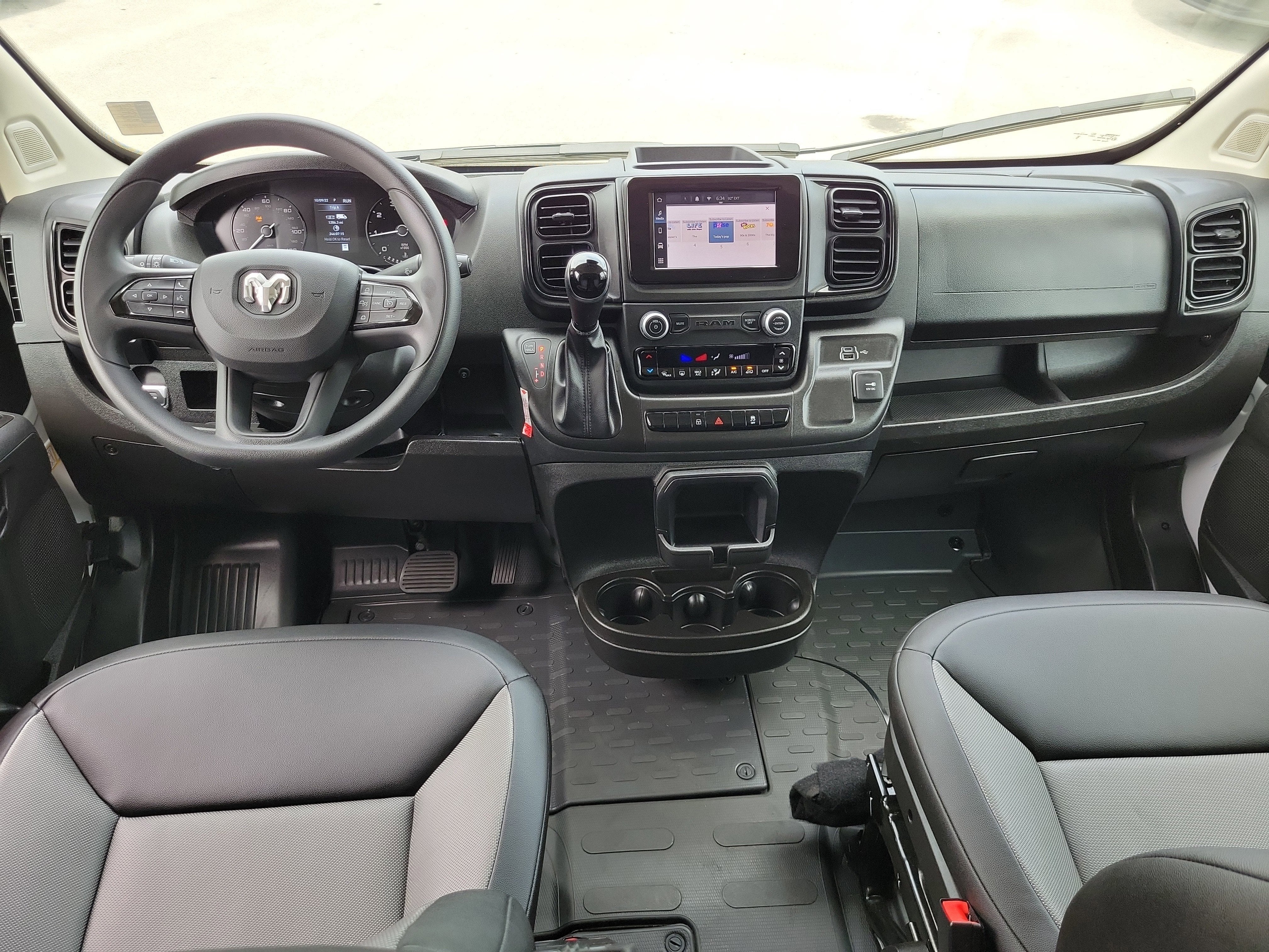 2026 RAM ProMaster Cargo Van Tradesman