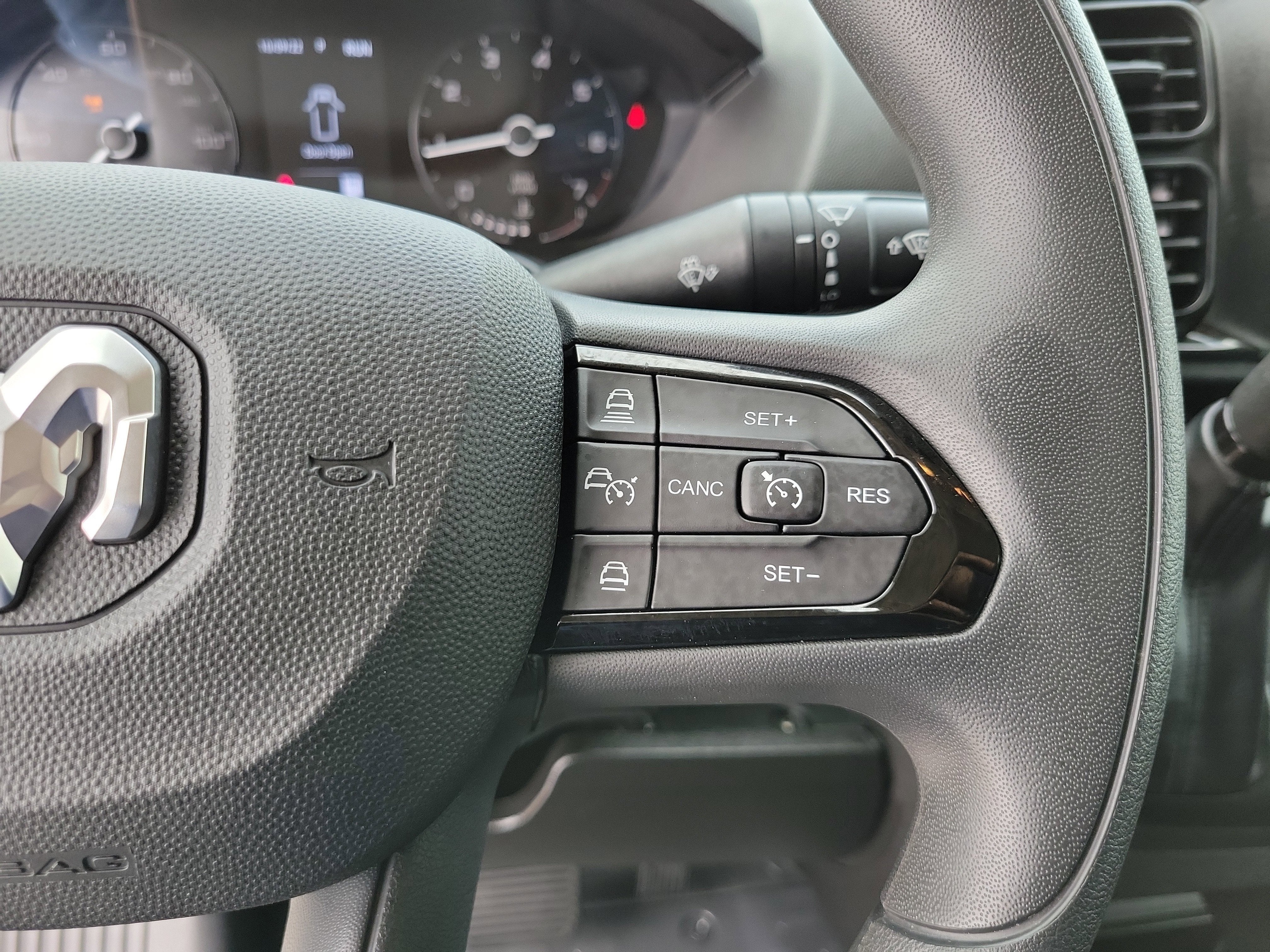2026 RAM ProMaster Cargo Van Tradesman